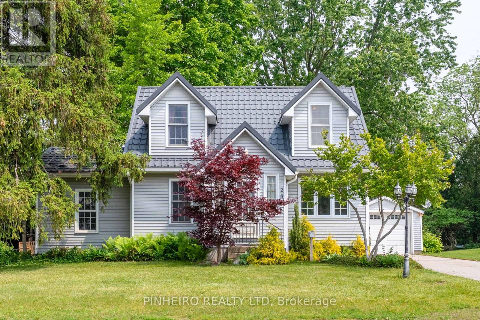 285 FRONT STREET E, Strathroy Caradoc, Ontario