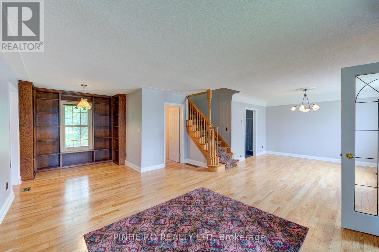 285 Front Street E, Strathroy-Caradoc, Ontario  N7G 1Z2 - Photo 37 - X12210572