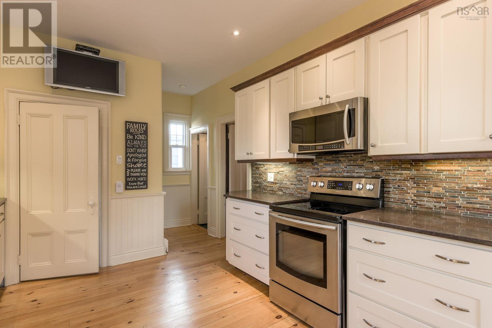5555 Atlantic Street, South End, Nova Scotia  B3H 1P4 - Photo 12 - 202514127