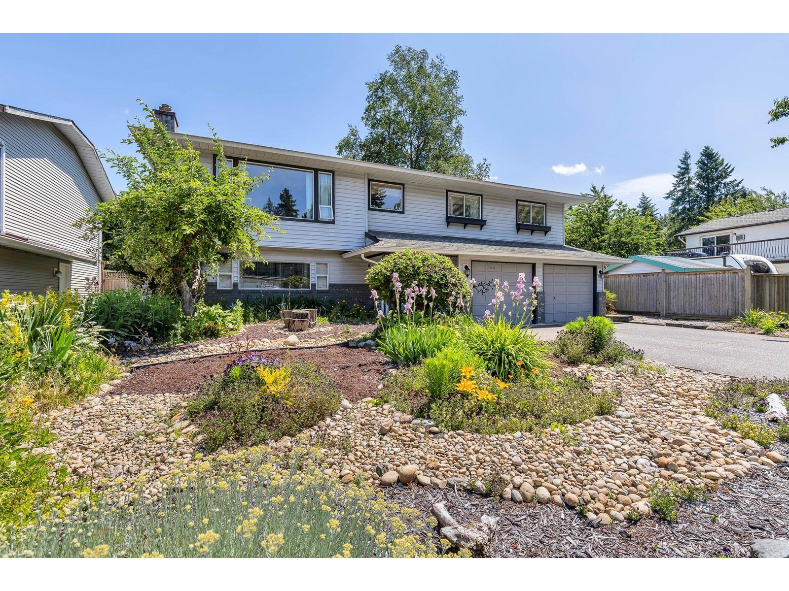 3606 Latimer Street, Abbotsford, British Columbia  V2S 6X4 - Photo 2 - R3013596