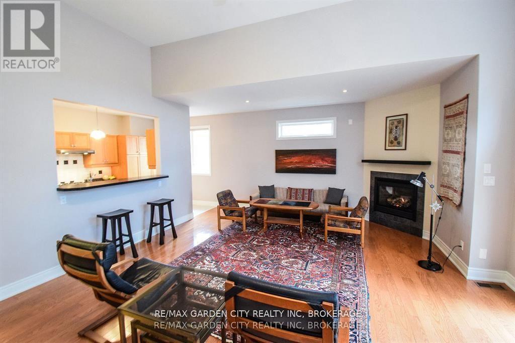 1 - 165 Glendale Avenue, St. Catharines, Ontario  L2T 2K2 - Photo 11 - X12210551