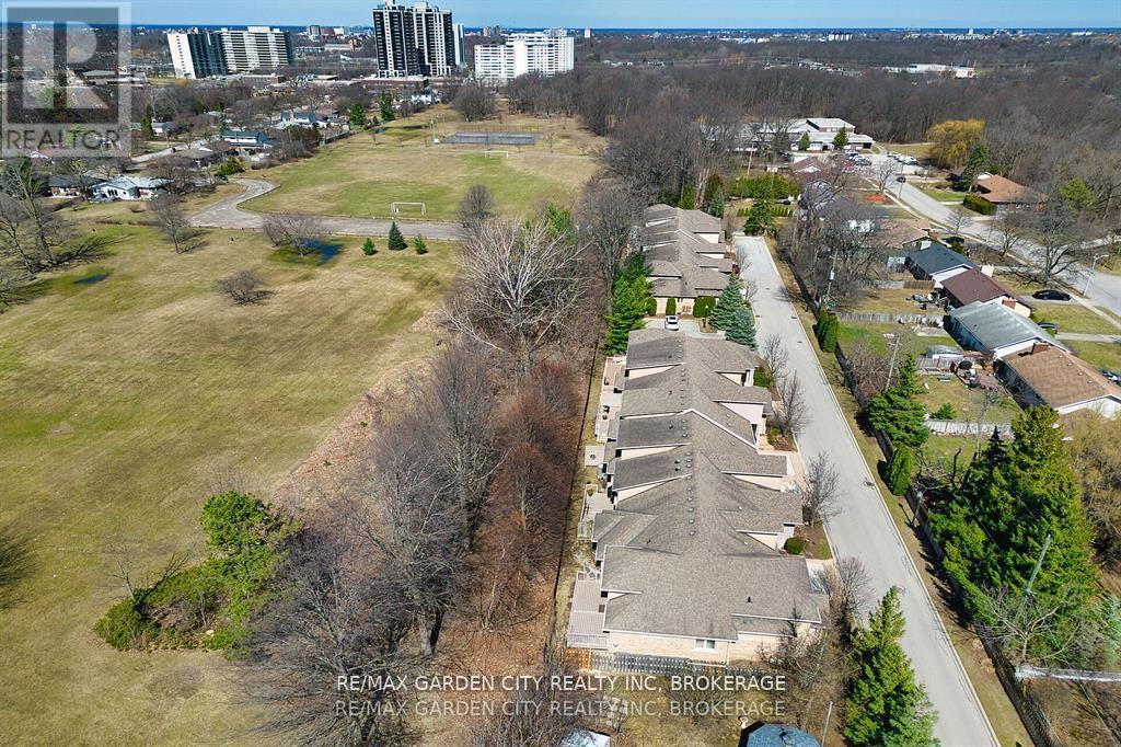 1 - 165 Glendale Avenue, St. Catharines, Ontario  L2T 2K2 - Photo 37 - X12210551