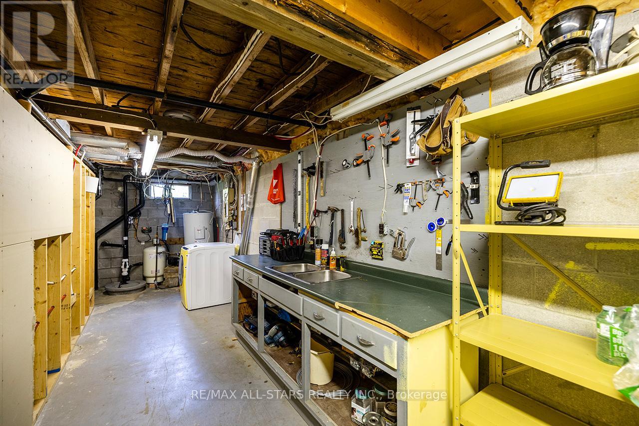 38 Riverside Drive, Kawartha Lakes, Ontario  K9V 0H6 - Photo 37 - X12207236