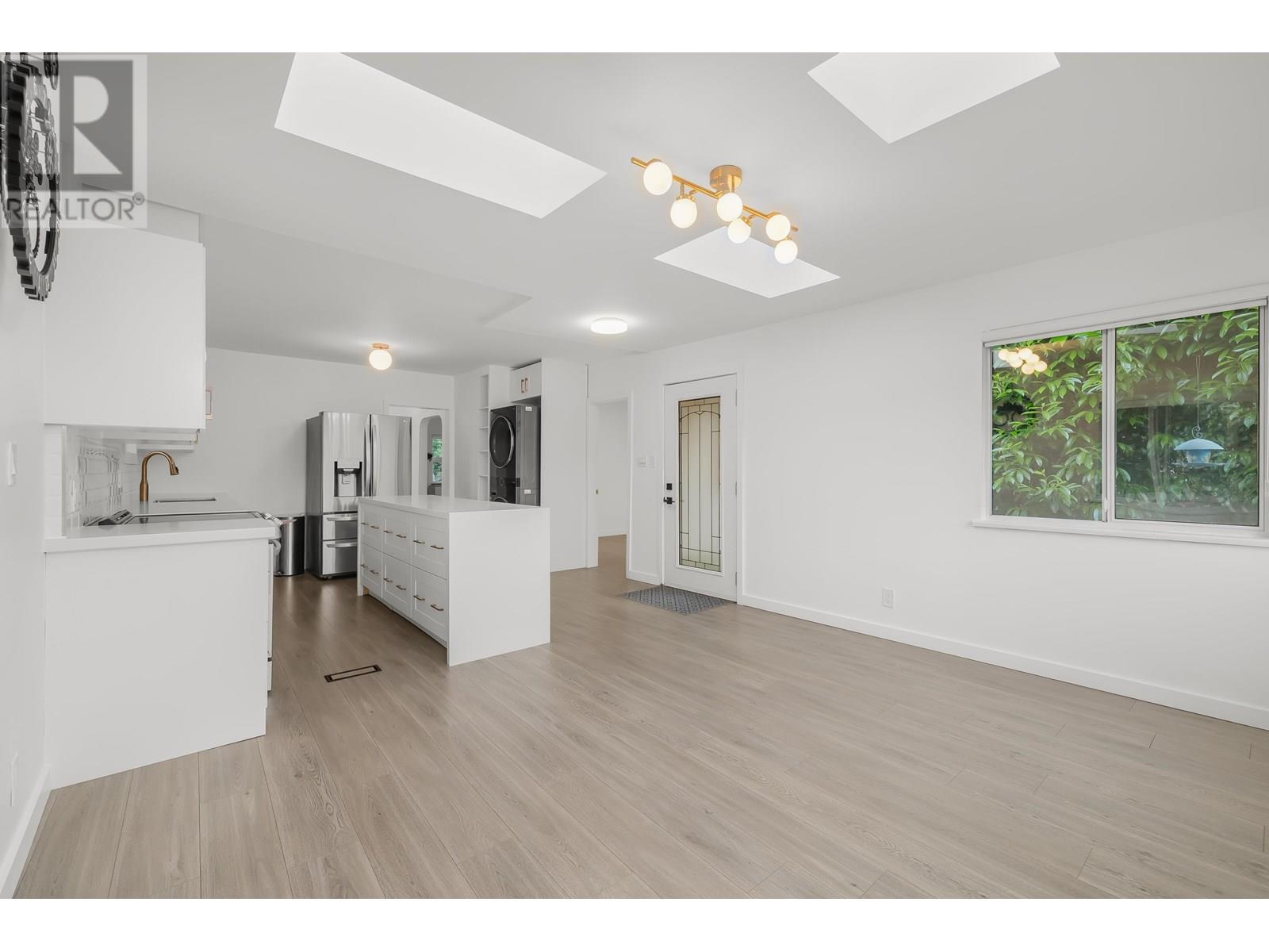 2641 E 5th Avenue, Vancouver, British Columbia  V5M 1N1 - Photo 11 - R3013650