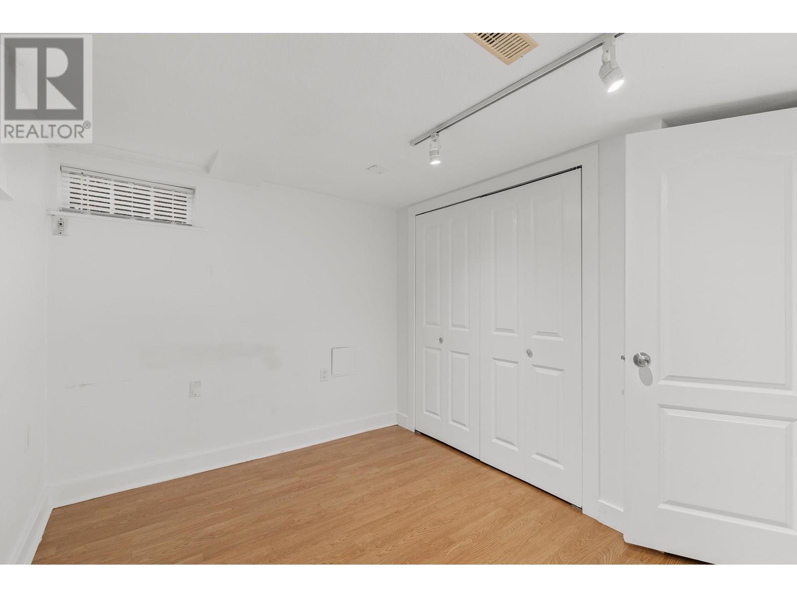 2641 E 5th Avenue, Vancouver, British Columbia  V5M 1N1 - Photo 28 - R3013650