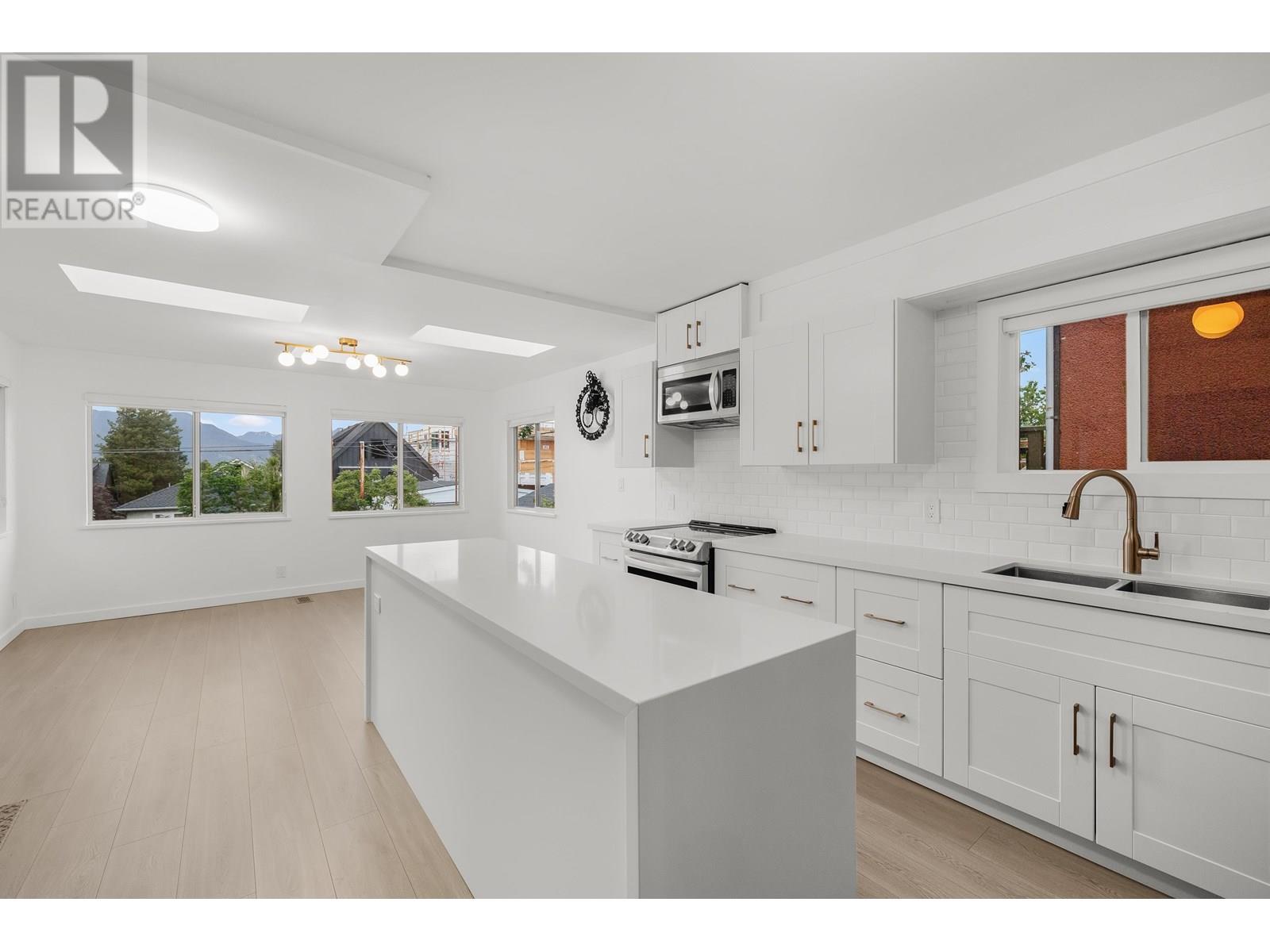 2641 E 5th Avenue, Vancouver, British Columbia  V5M 1N1 - Photo 13 - R3013650