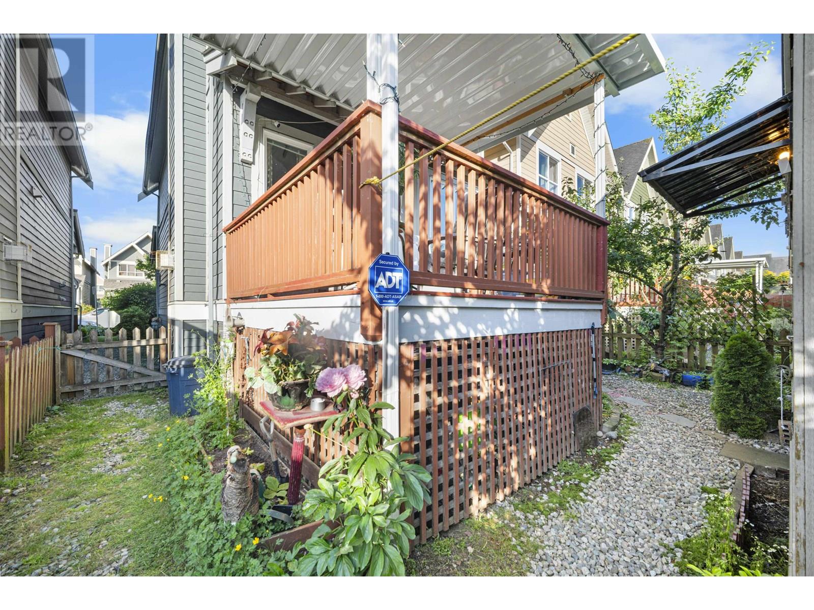 284 Furness Street, New Westminster, British Columbia  V3M 0B4 - Photo 24 - R3013664