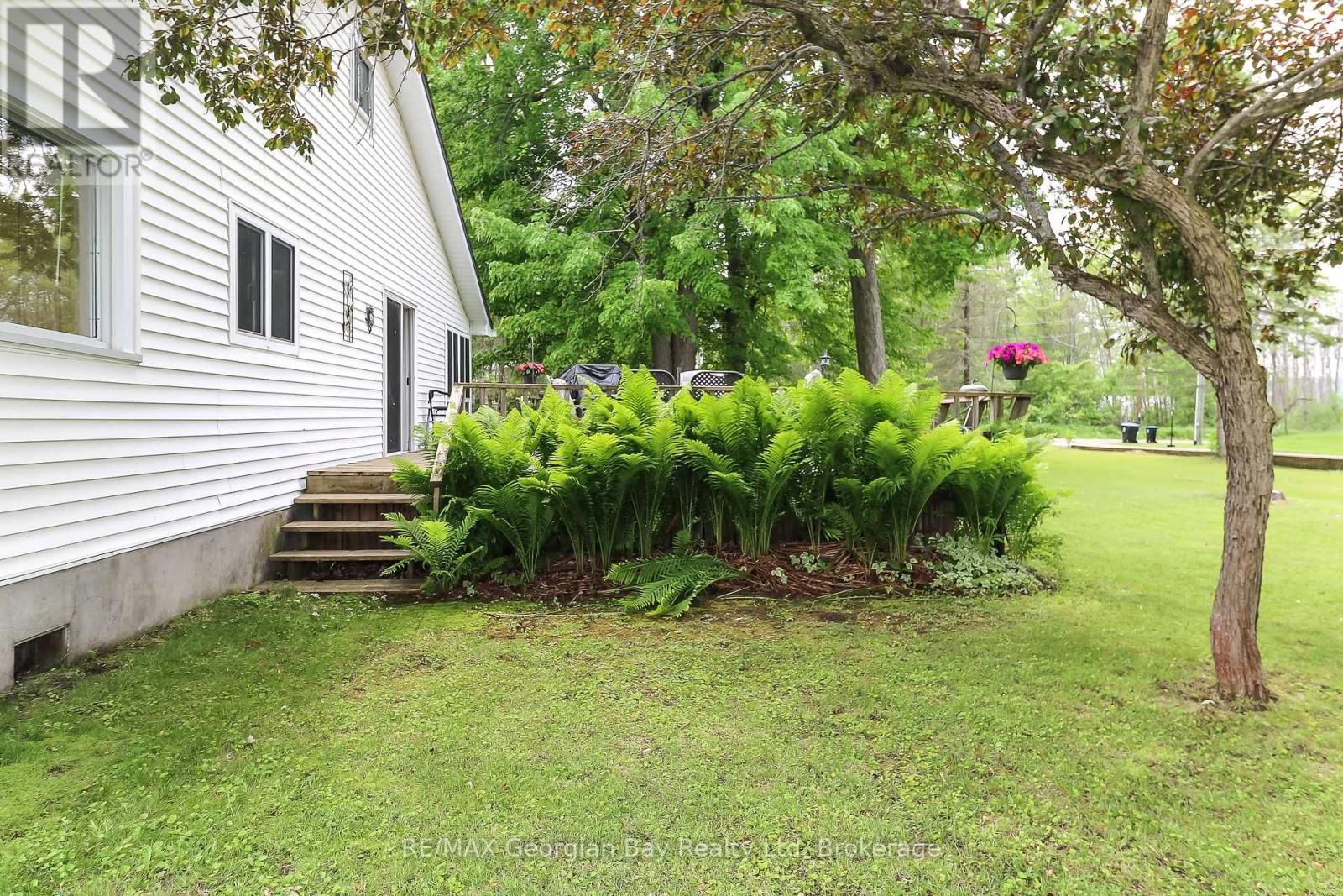 31 Hearthstone Drive, Tay, Ontario  L0K 2C0 - Photo 37 - S12210519
