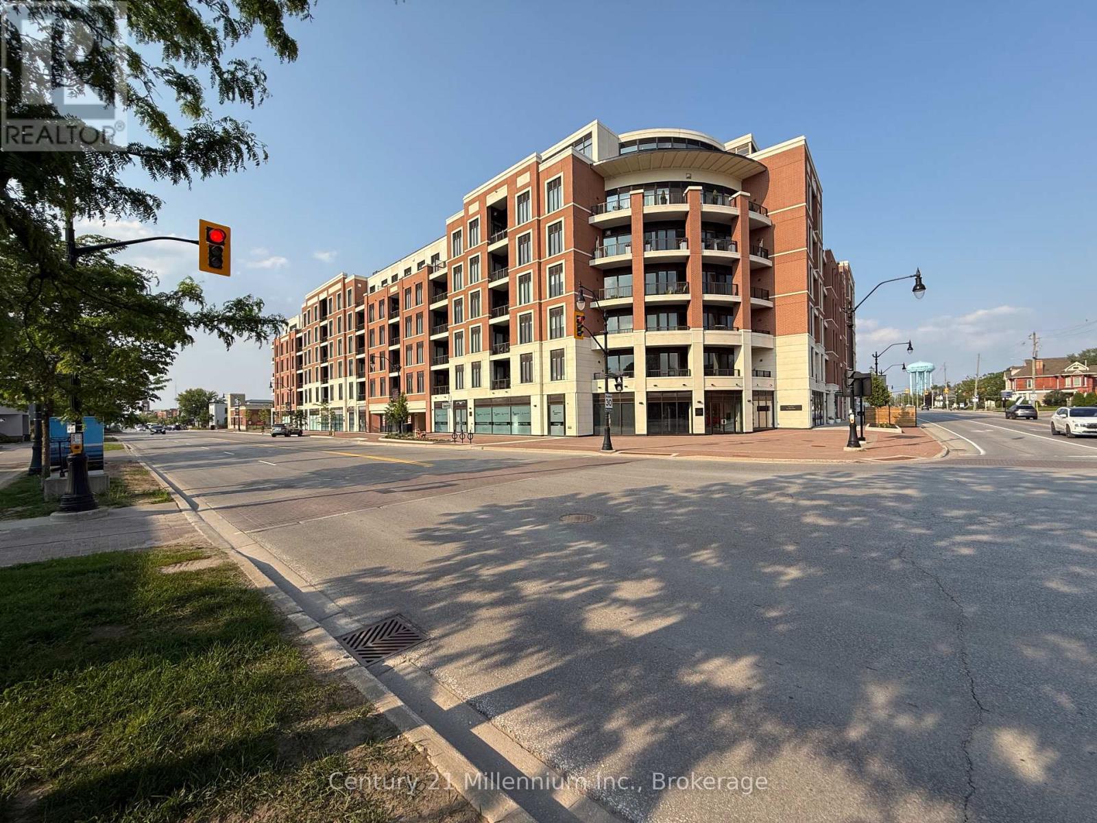 208 - 1 HUME STREET, Collingwood, Ontario