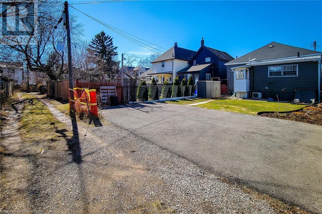 54 Fairview Avenue, Hamilton, Ontario  L8L 7B6 - Photo 34 - 40738951