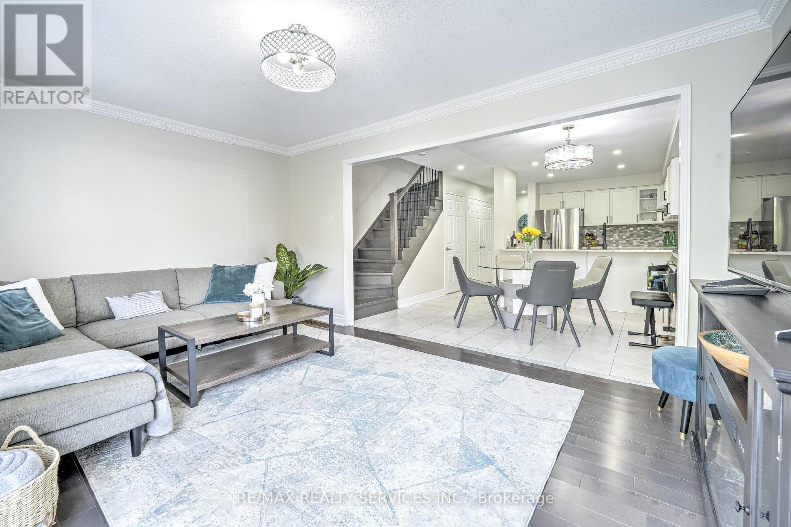 3469 Southwick Street, Mississauga (Churchill Meadows), Ontario  L5M 7L4 - Photo 15 - W12210429