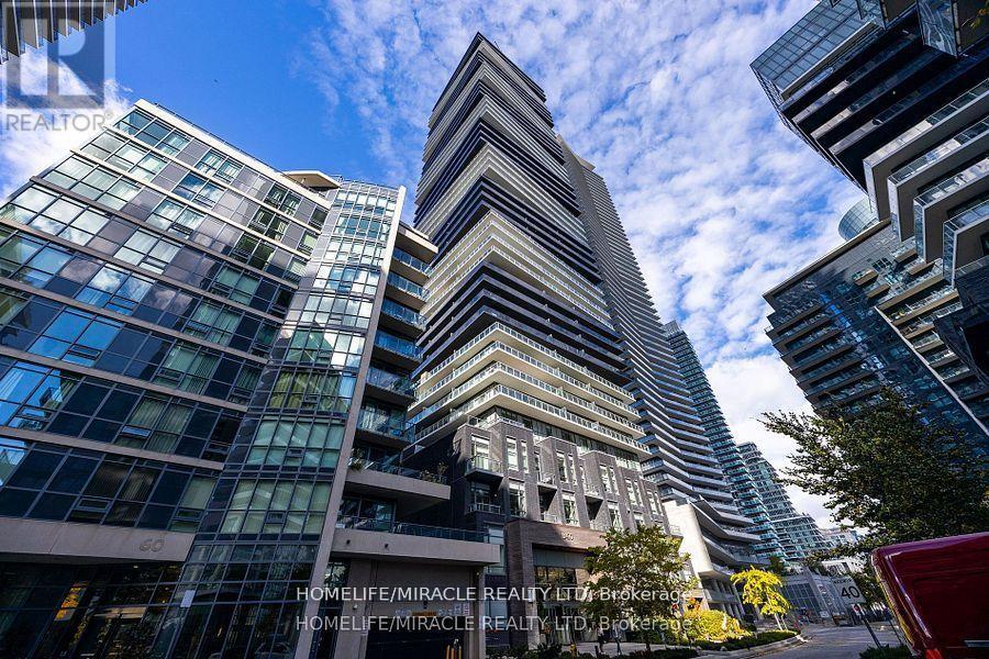 LPH03 - 56 ANNIE CRAIG DRIVE, toronto (mimico), Ontario