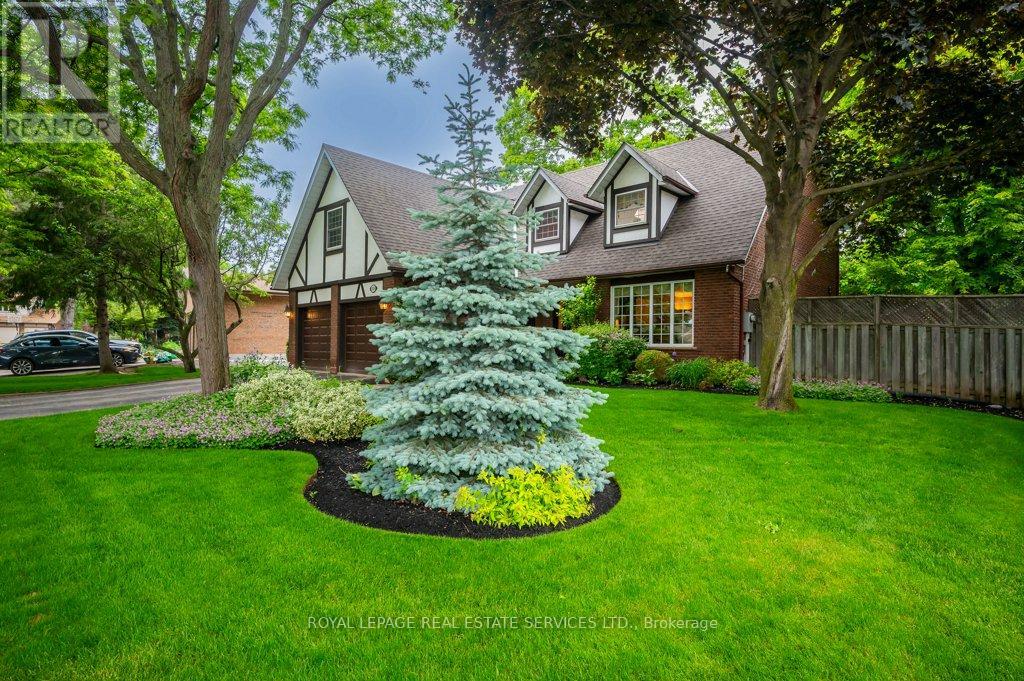 269 Royal Oak Court, Oakville, Ontario  L6H 3A8 - Photo 2 - W12210460