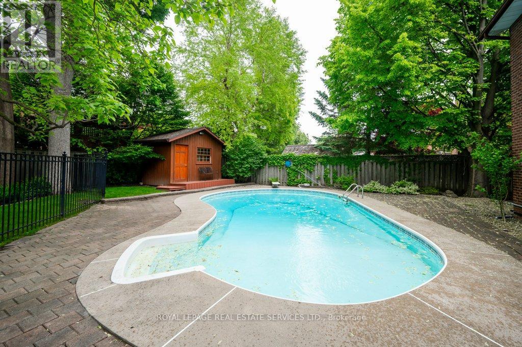 269 Royal Oak Court, Oakville, Ontario  L6H 3A8 - Photo 32 - W12210460