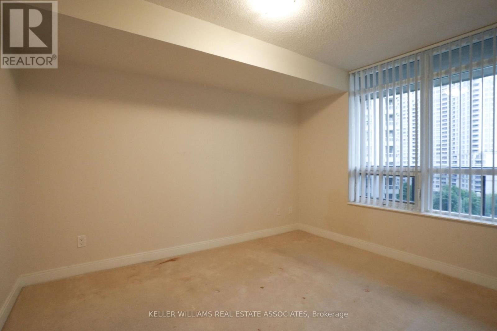 908 - 330 Burnhamthorpe Road W, Mississauga, Ontario  L5B 0E1 - Photo 16 - W12210493