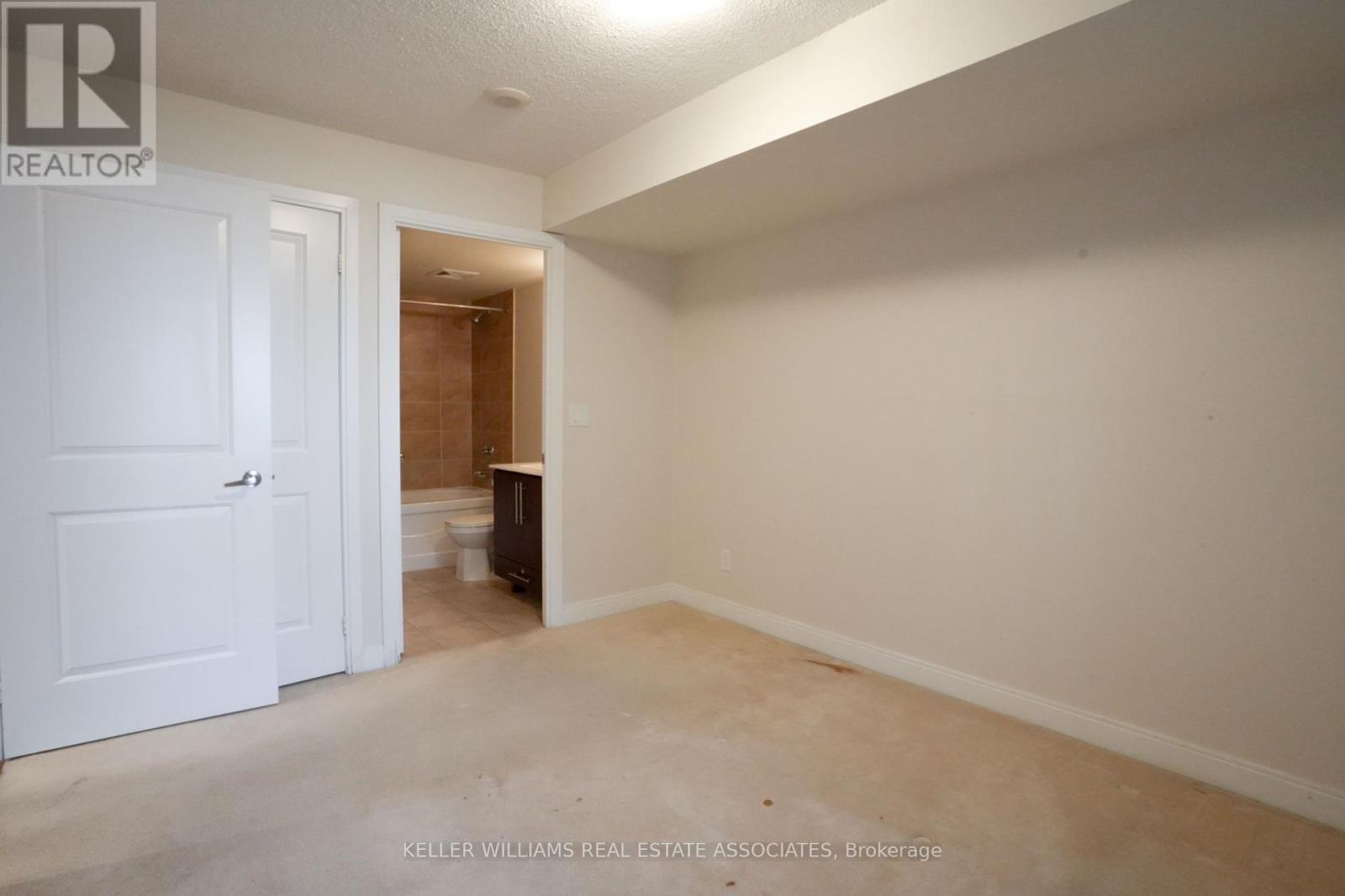 908 - 330 Burnhamthorpe Road W, Mississauga, Ontario  L5B 0E1 - Photo 21 - W12210493