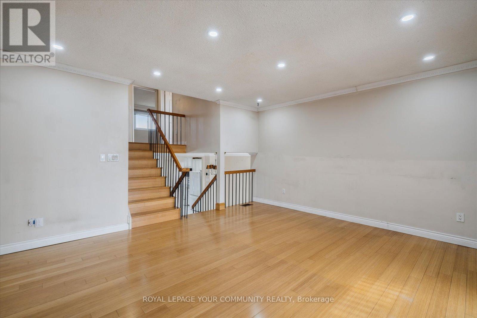 20 Histon Crescent, Brampton, Ontario  L6V 3R1 - Photo 21 - W12210513