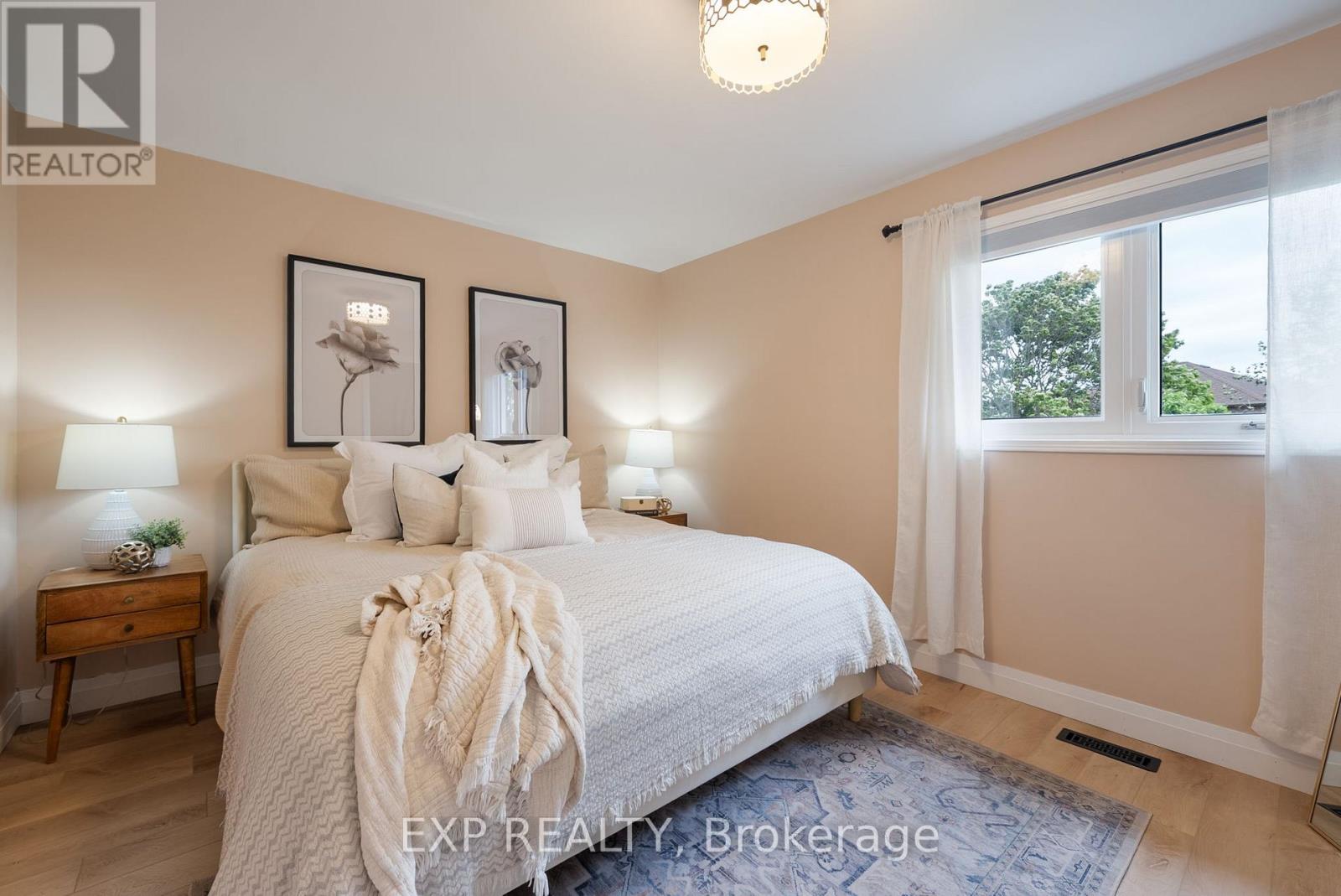 24 Glenmore Drive, Whitby, Ontario  L1N 9J3 - Photo 12 - E12210603