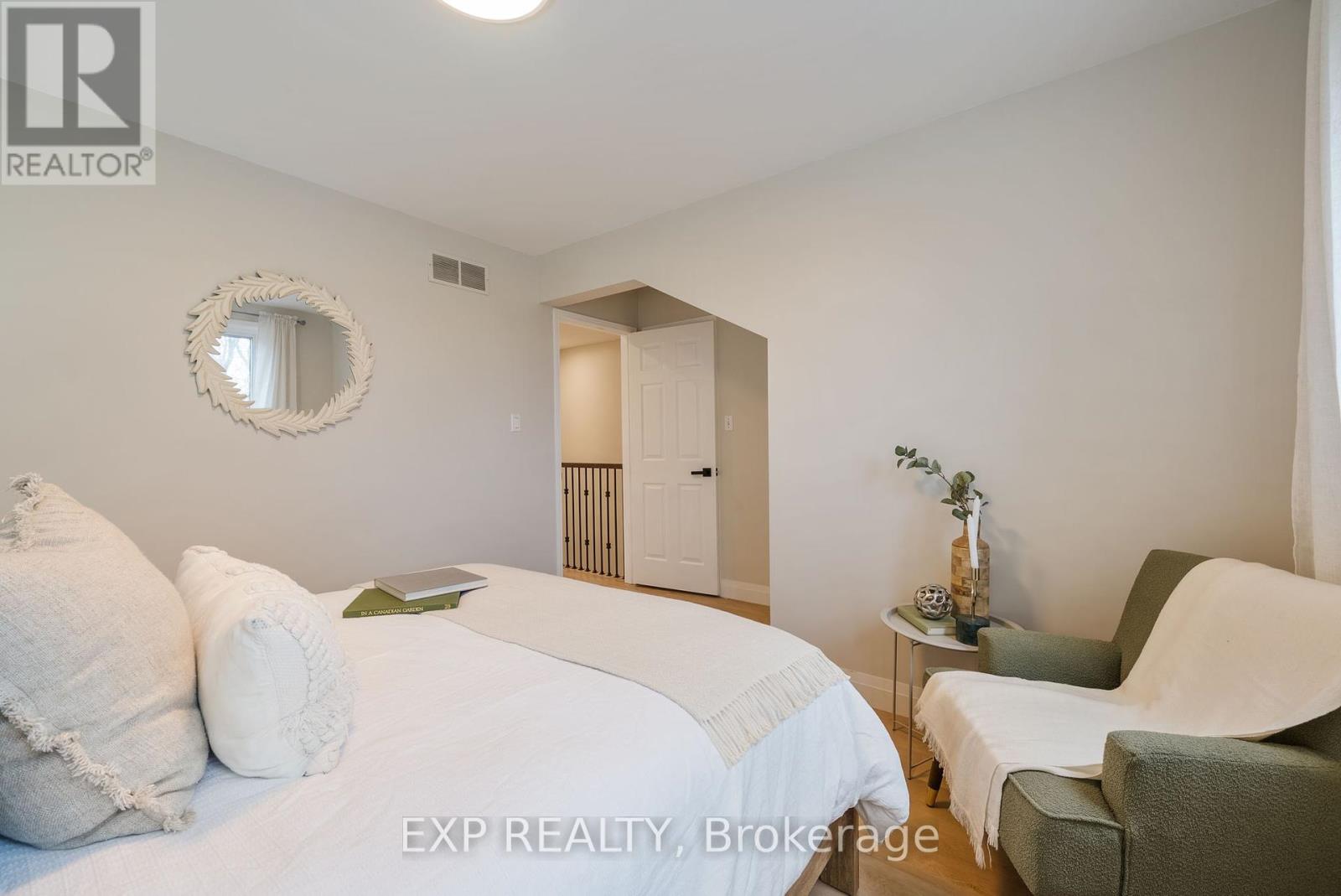 24 Glenmore Drive, Whitby, Ontario  L1N 9J3 - Photo 20 - E12210603