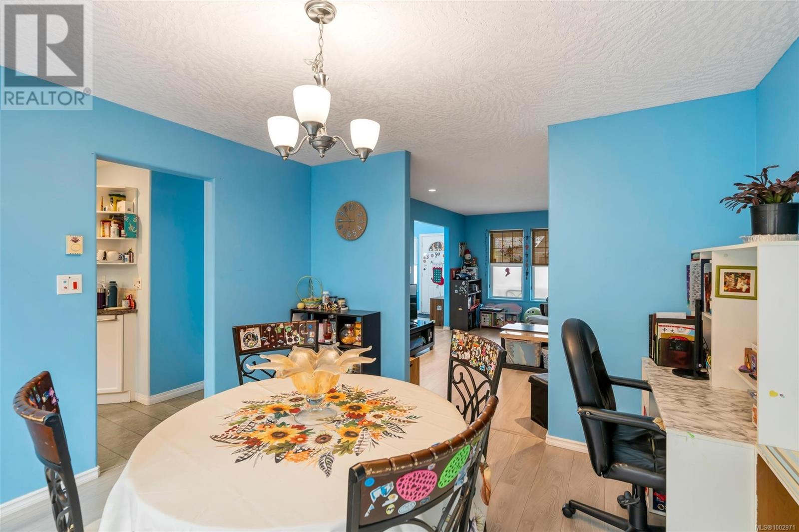2694 Fergus Crt, Langford, British Columbia  V9C 3C6 - Photo 7 - 1002971