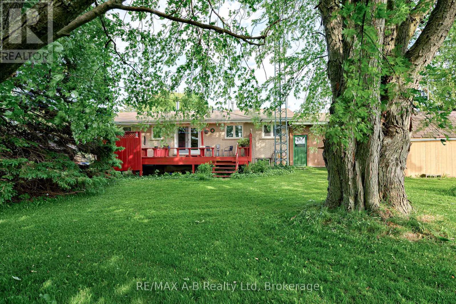 190 Avonton Road, Perth South, Ontario  N5A 6S6 - Photo 42 - X12210630