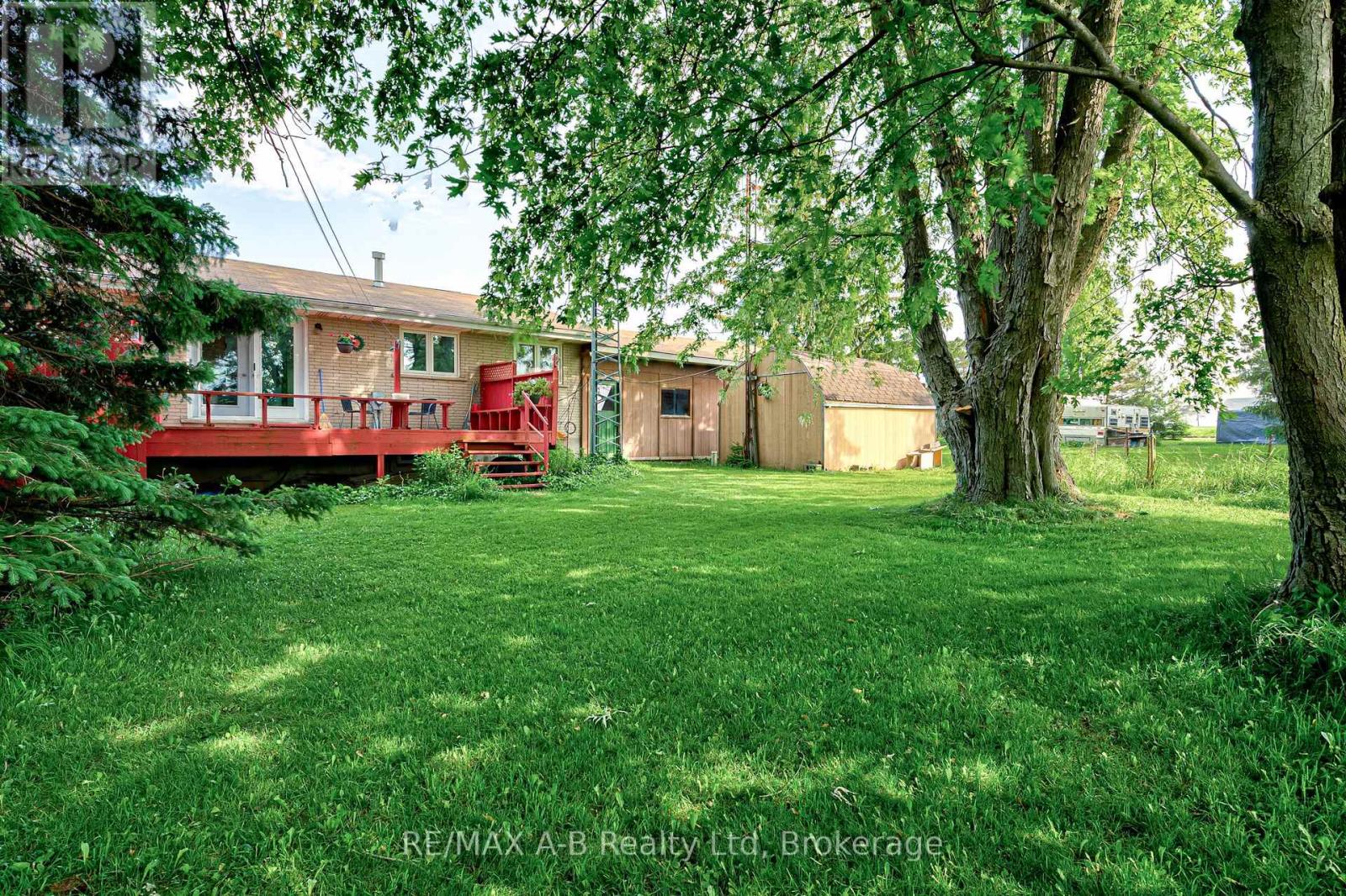 190 Avonton Road, Perth South, Ontario  N5A 6S6 - Photo 43 - X12210630