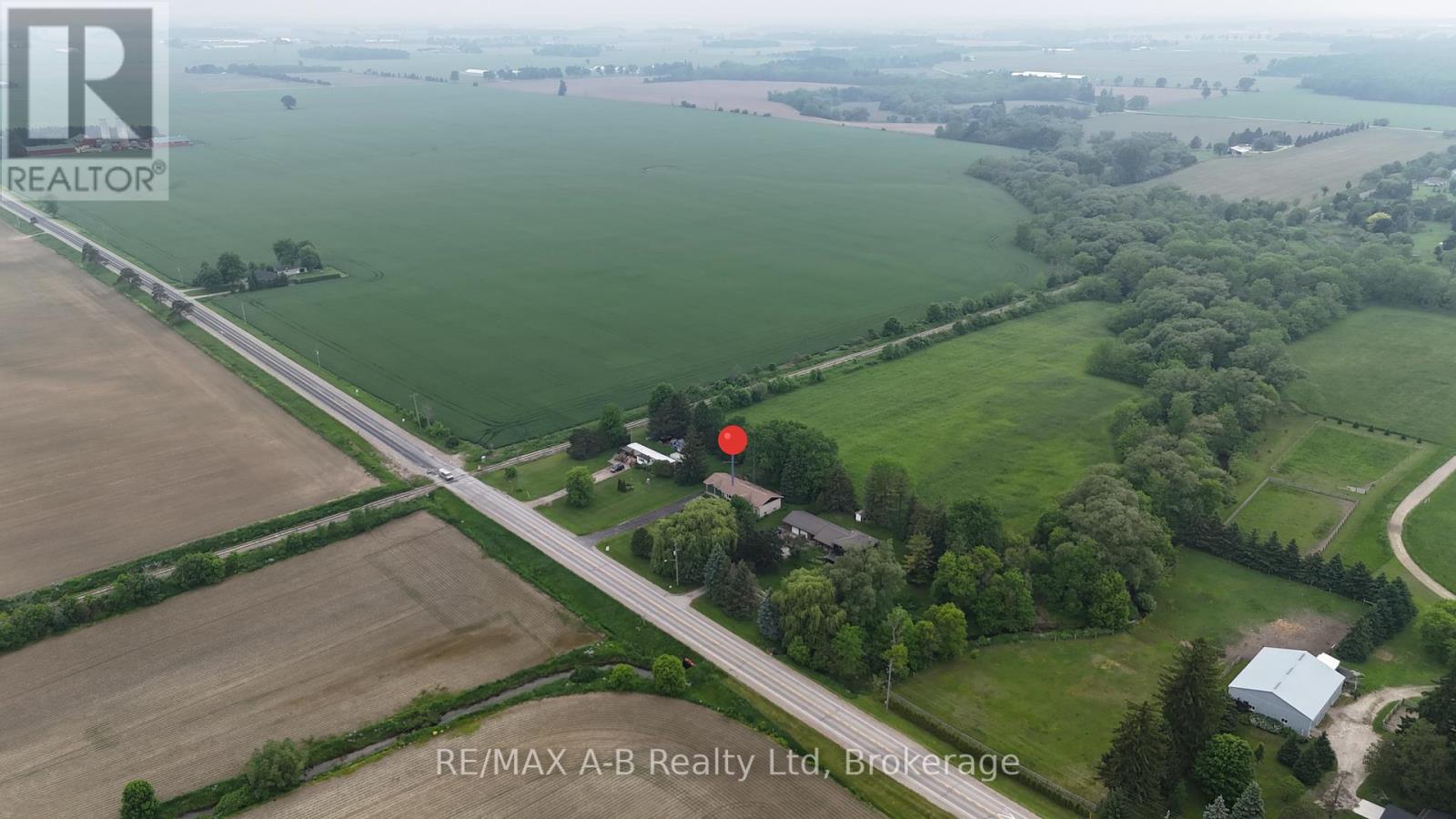 190 Avonton Road, Perth South, Ontario  N5A 6S6 - Photo 5 - X12210630