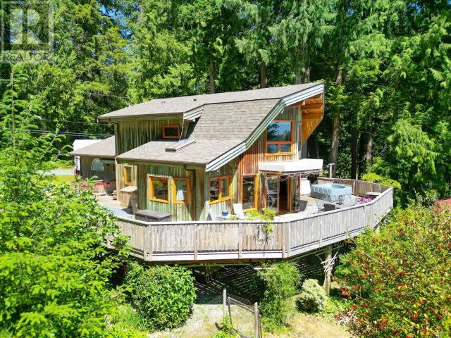 12205 Scotch Fir Point Rd, Powell River, British Columbia  V8A 0M4 - Photo 3 - 19049