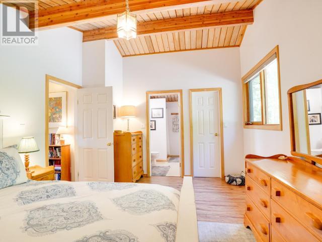 12205 Scotch Fir Point Rd, Powell River, British Columbia  V8A 0M4 - Photo 32 - 19049