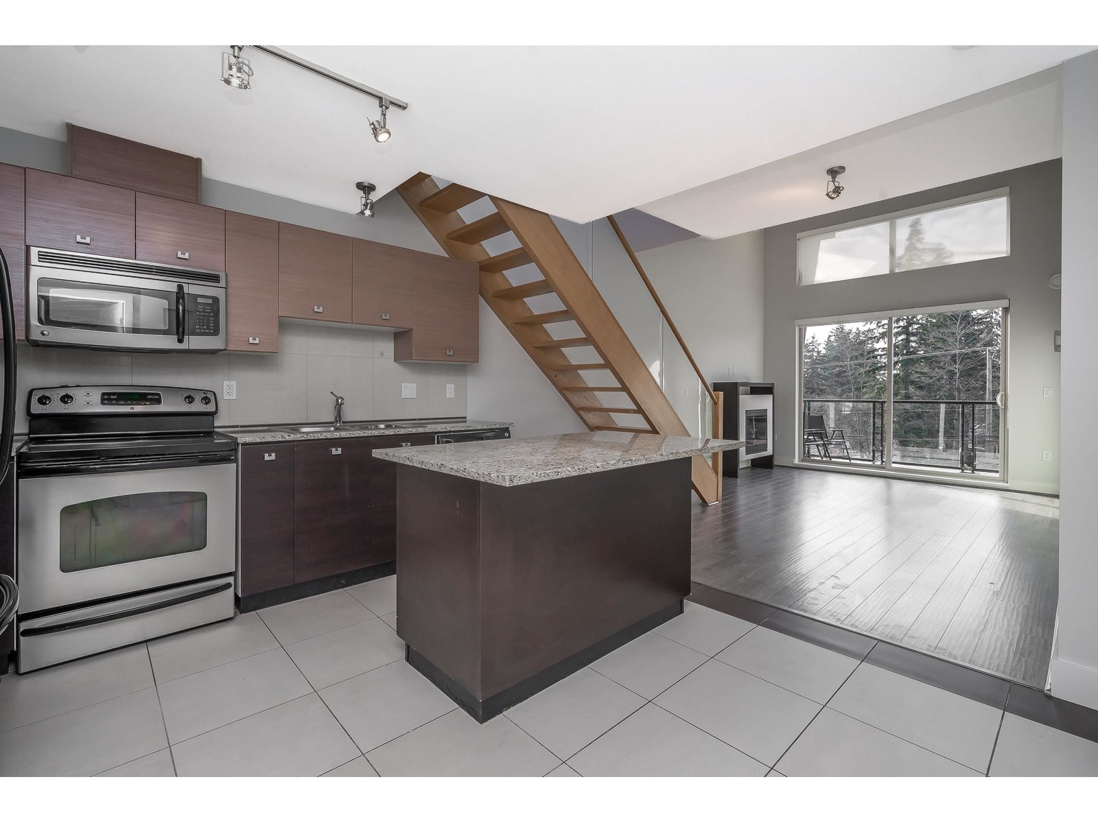 412 6688 120 Street, Surrey, British Columbia  V3W 1T8 - Photo 7 - R3013489