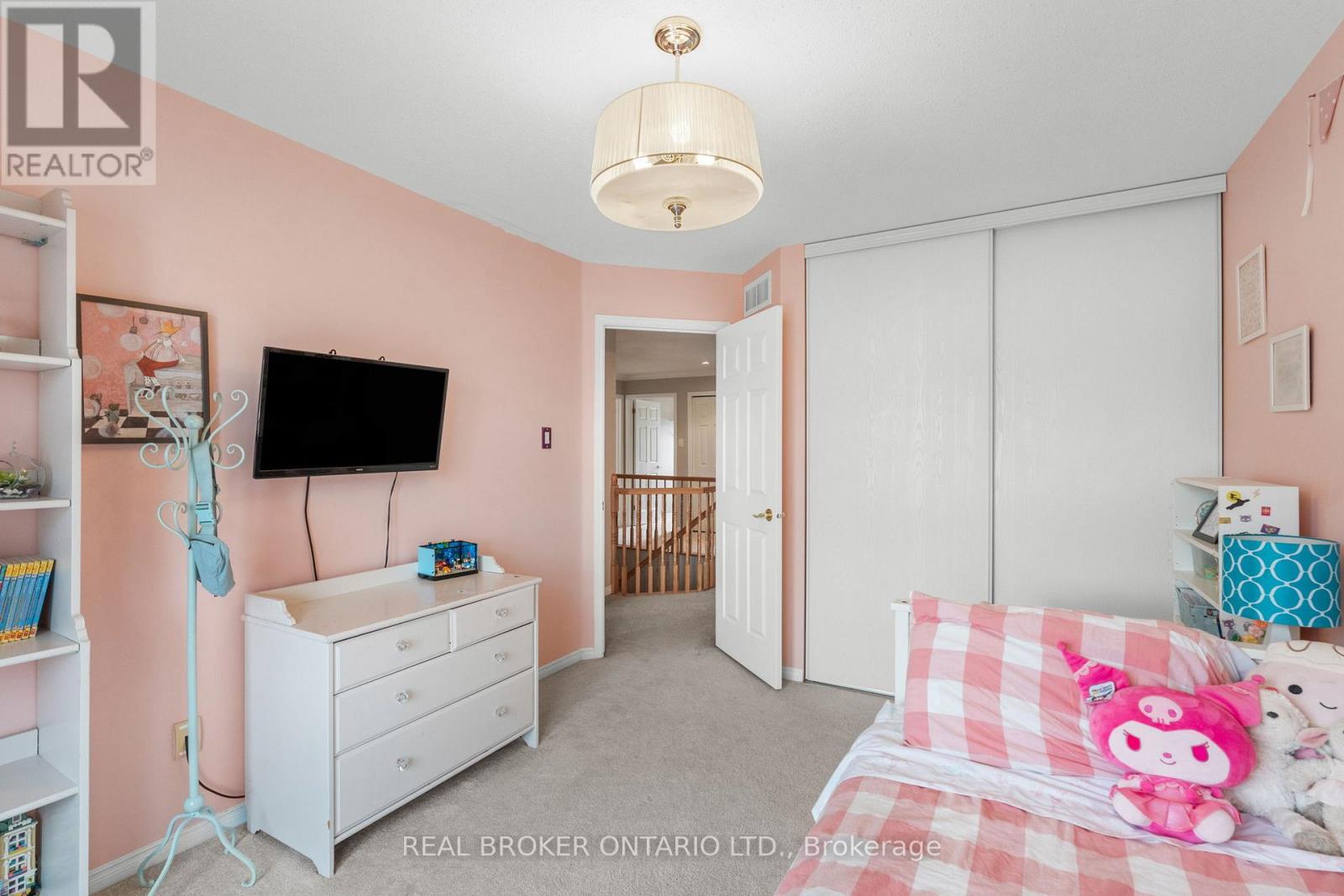 135 Rocky Hill Drive, Ottawa, Ontario  K2G 7B2 - Photo 29 - X12210526