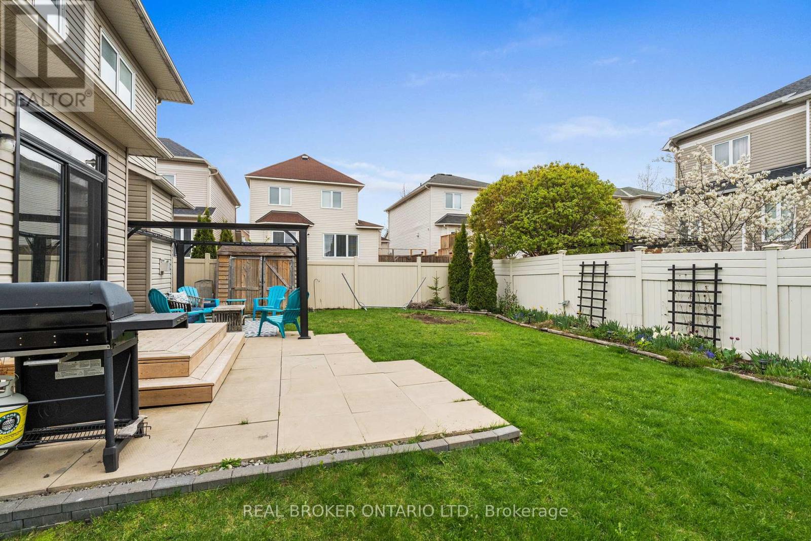 135 Rocky Hill Drive, Ottawa, Ontario  K2G 7B2 - Photo 38 - X12210526