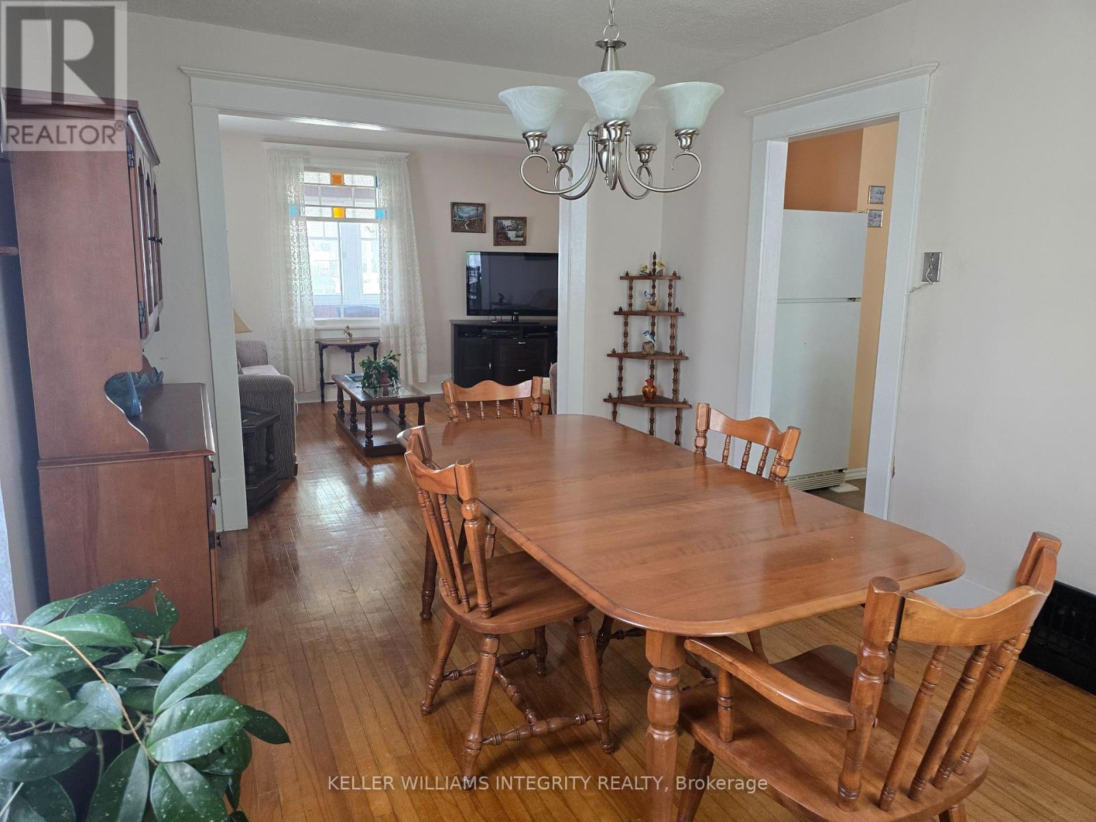 418 Bedford Street, Cornwall, Ontario  K6J 4C6 - Photo 7 - X12210652