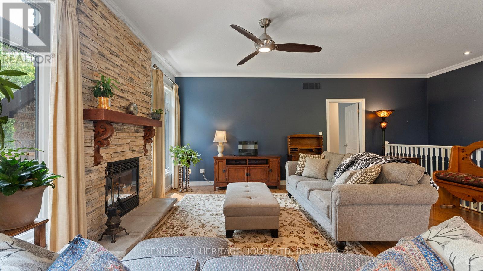 2 Hunter Drive S, Haldimand, Ontario  N0E 1M0 - Photo 14 - X12210432