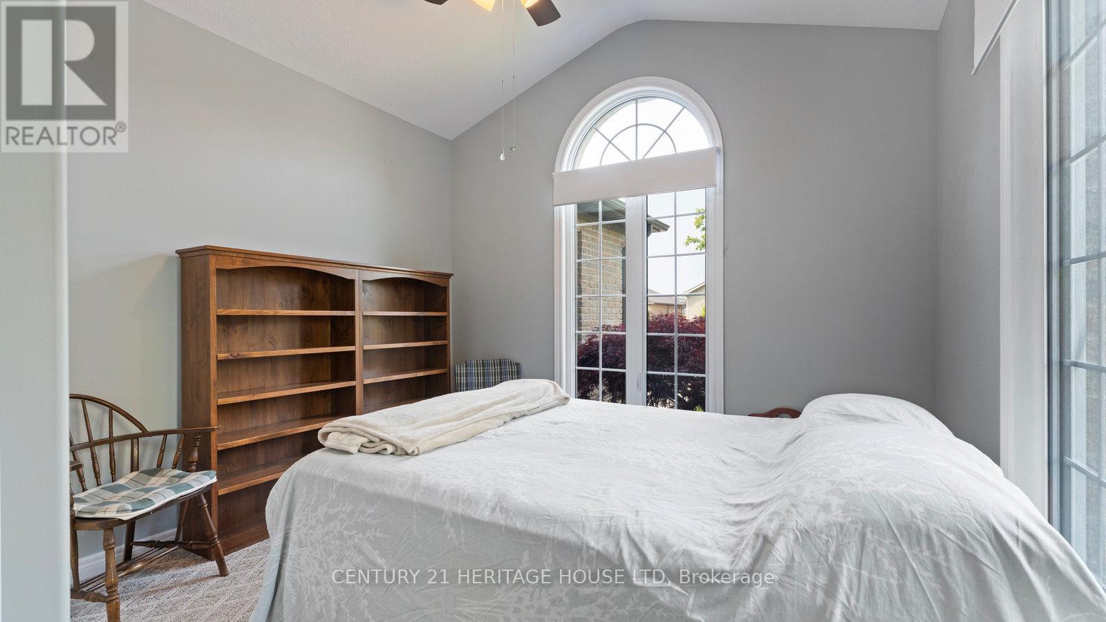 2 Hunter Drive S, Haldimand, Ontario  N0E 1M0 - Photo 21 - X12210432