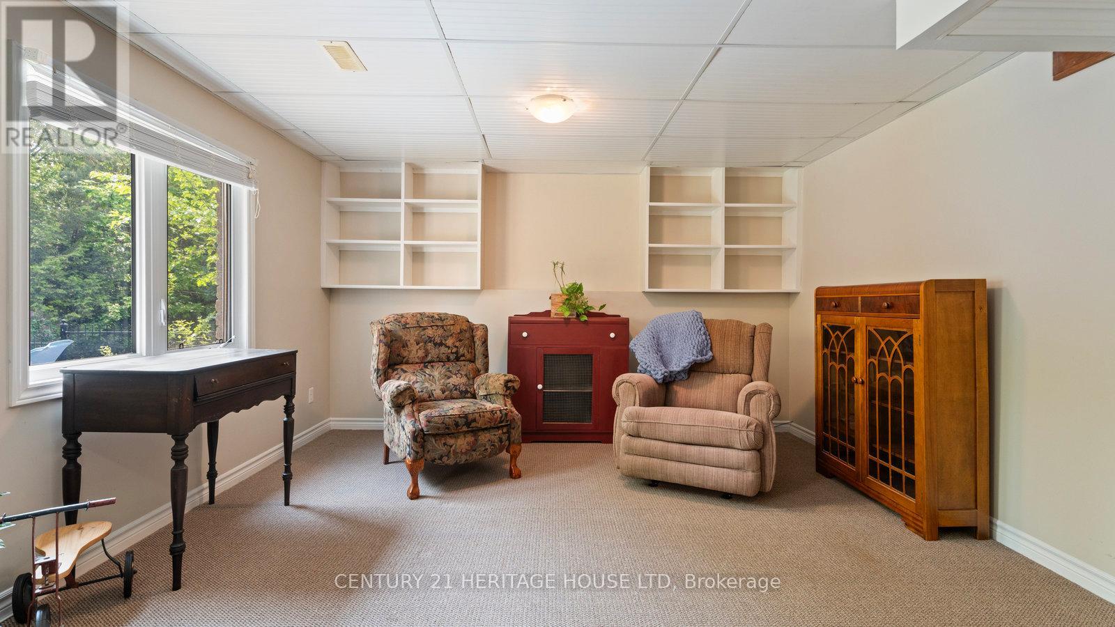 2 Hunter Drive S, Haldimand, Ontario  N0E 1M0 - Photo 25 - X12210432