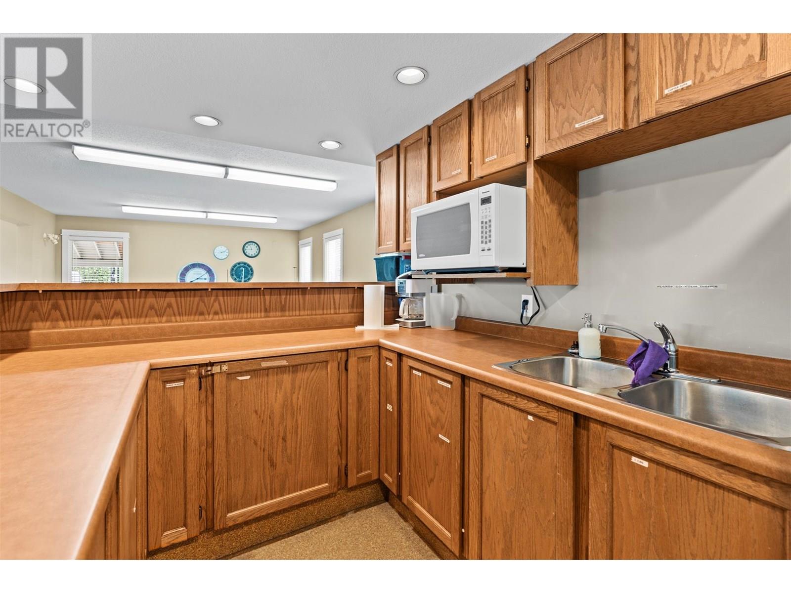 7880 Kidston Road Unit# 5, Coldstream, British Columbia  V1B 1S2 - Photo 42 - 10350685