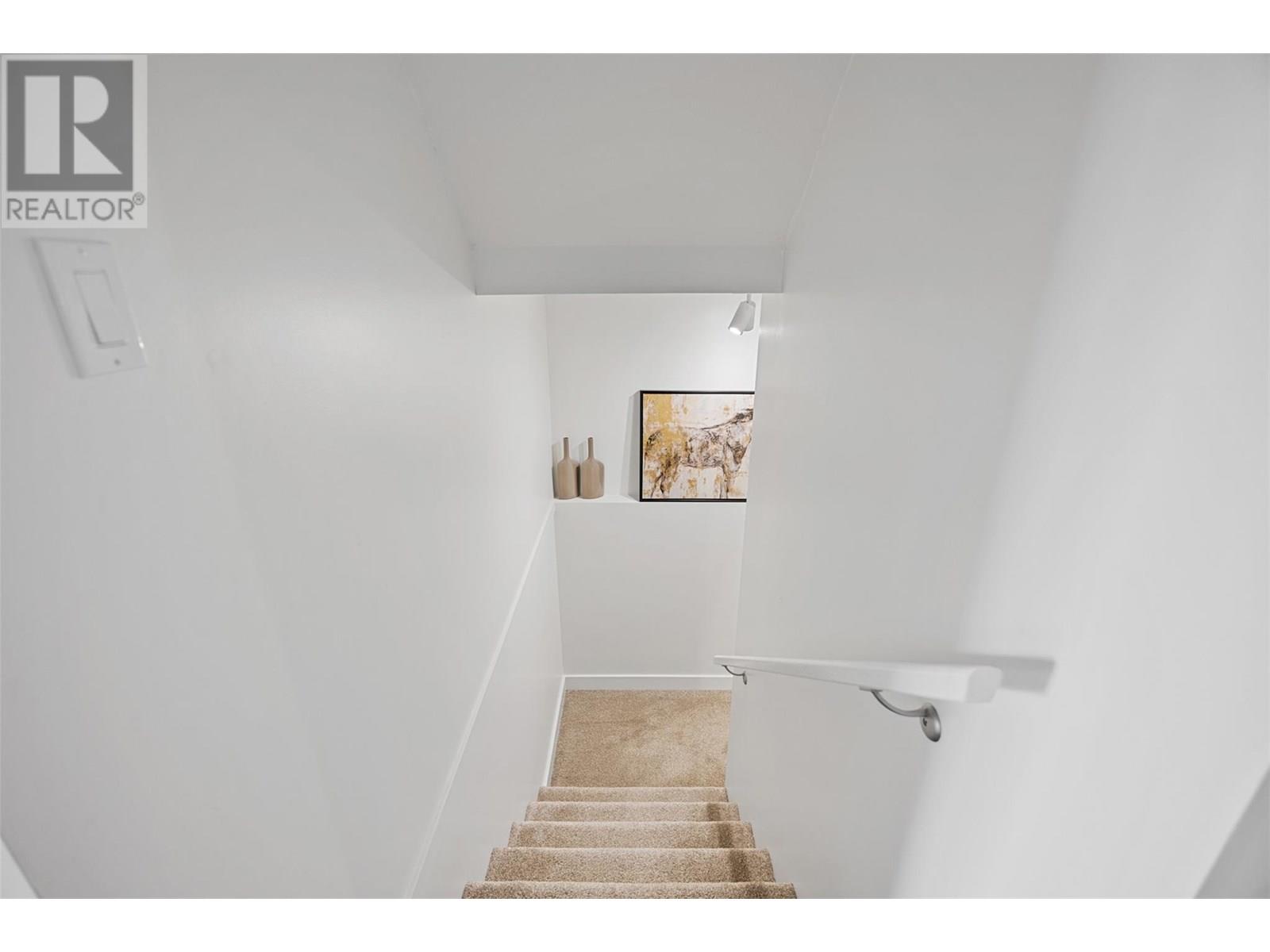 2048 Highland Place, Kamloops, British Columbia  V2E 0A8 - Photo 29 - 10351568