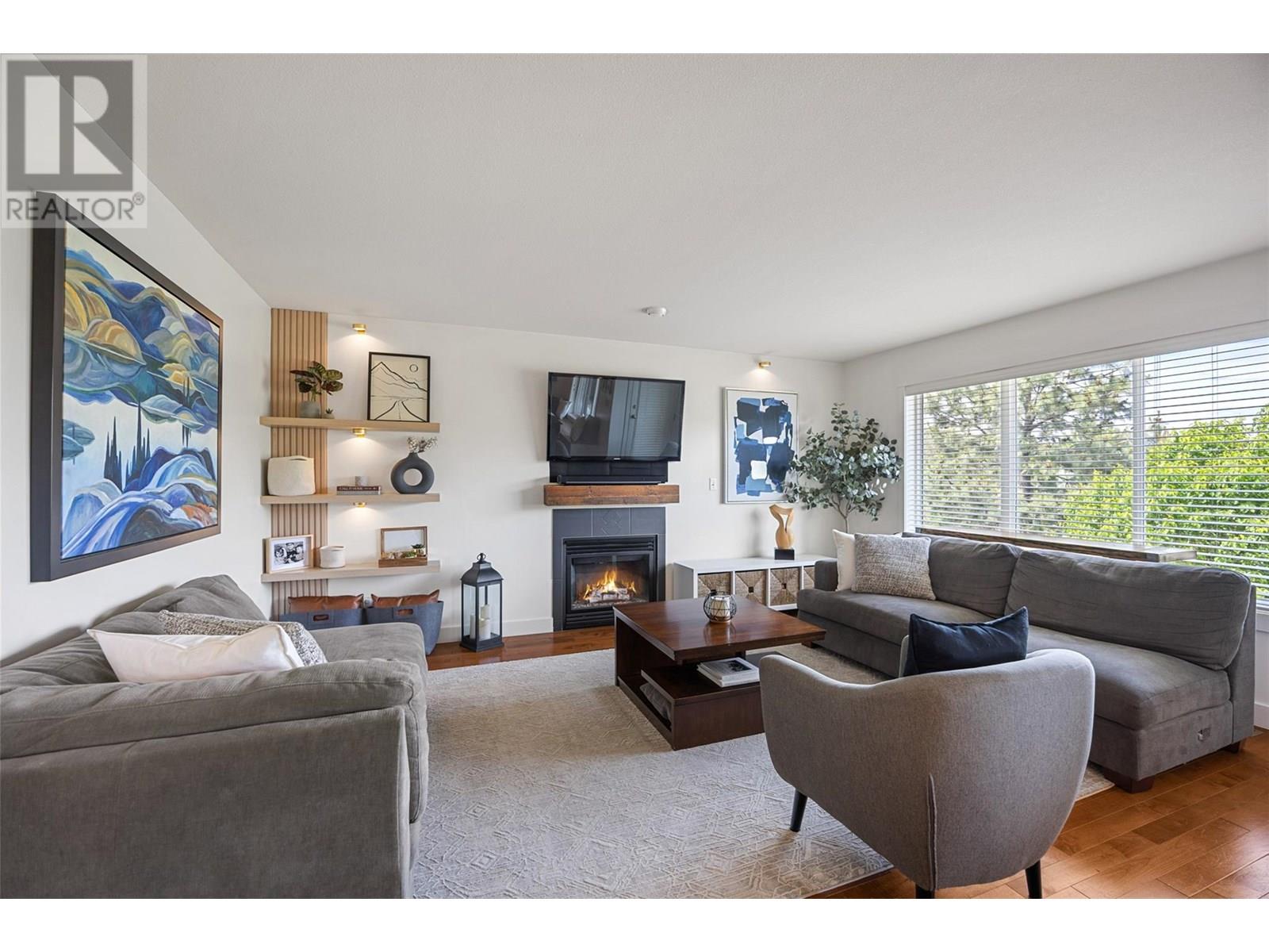 2048 Highland Place, Kamloops, British Columbia  V2E 0A8 - Photo 9 - 10351568