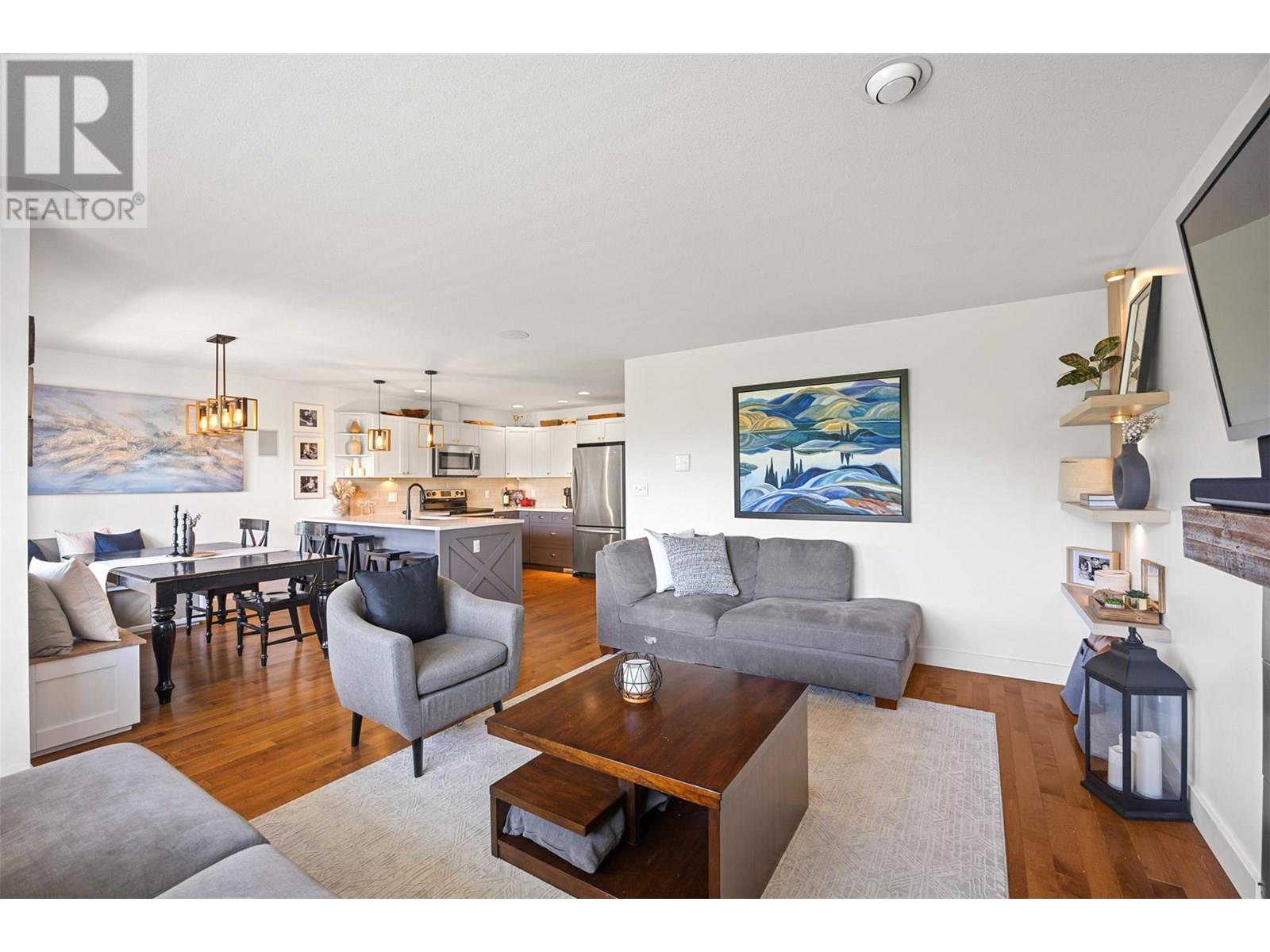 2048 Highland Place, Kamloops, British Columbia  V2E 0A8 - Photo 12 - 10351568