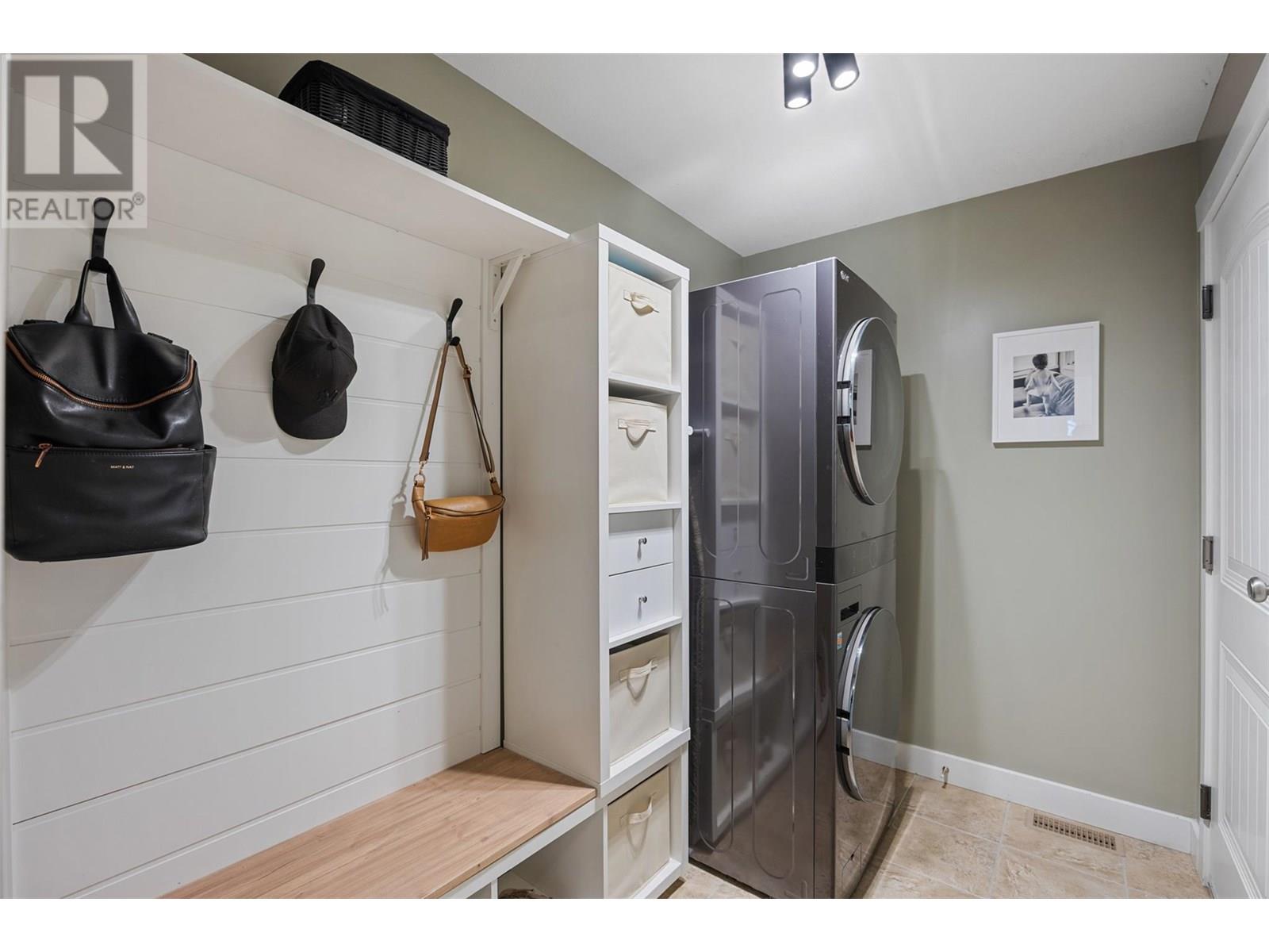 2048 Highland Place, Kamloops, British Columbia  V2E 0A8 - Photo 40 - 10351568
