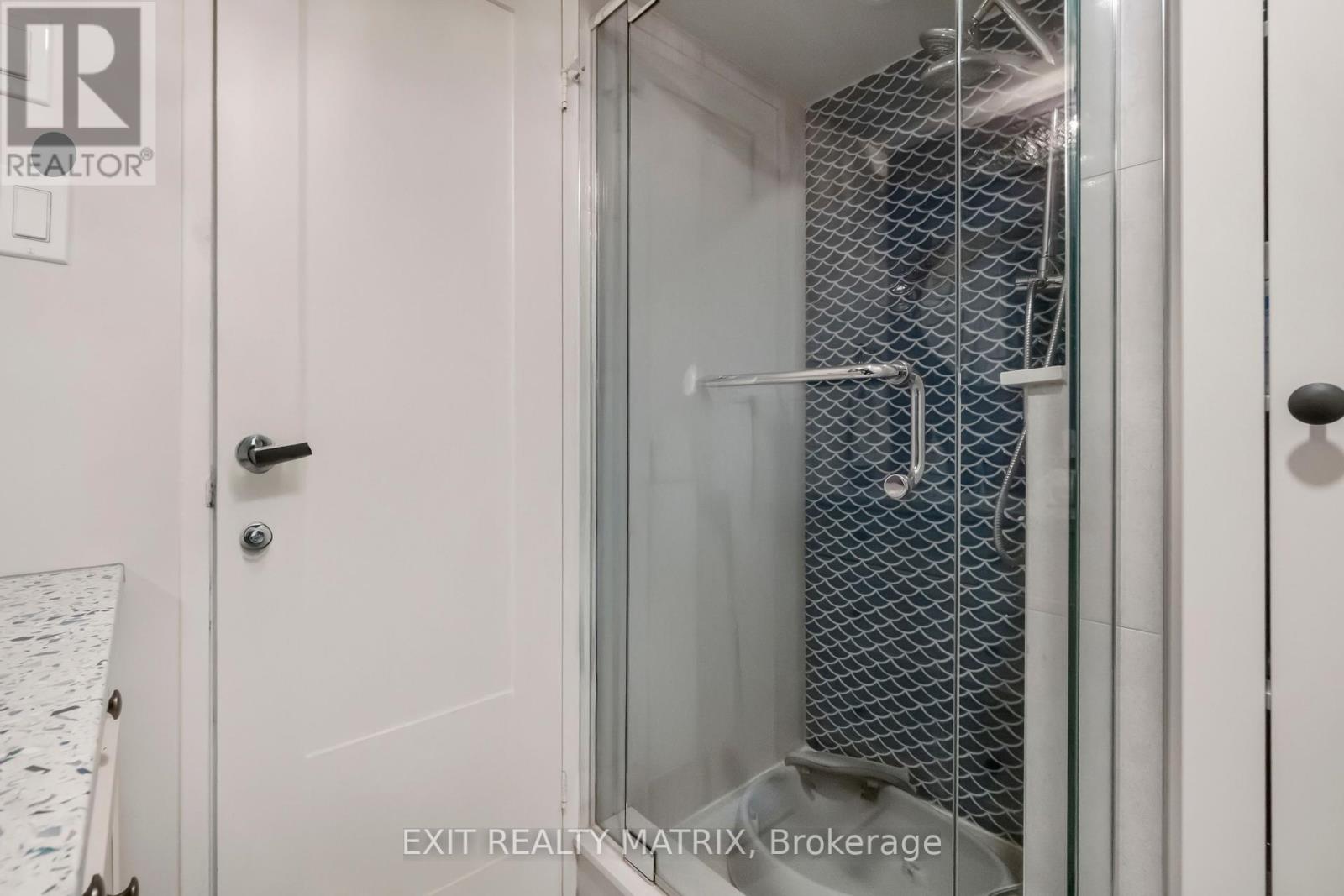 1609 - 500 Laurier Avenue W, Ottawa, Ontario  K1R 5E1 - Photo 17 - X12208263