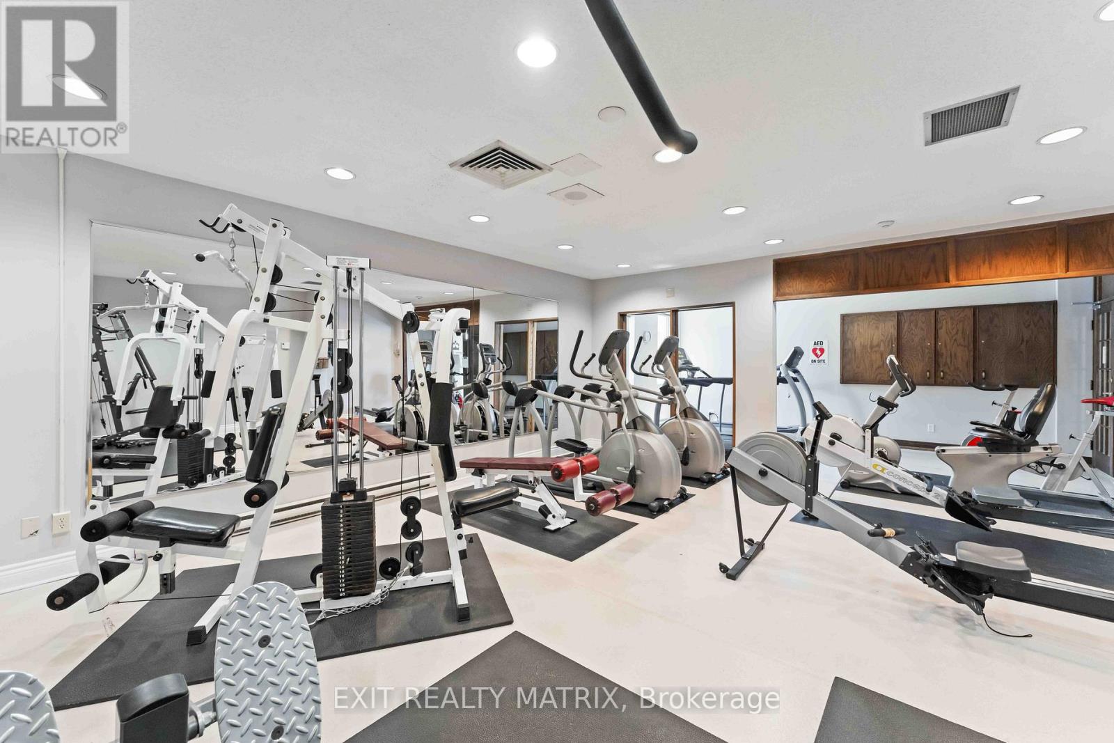 1609 - 500 Laurier Avenue W, Ottawa, Ontario  K1R 5E1 - Photo 29 - X12208263