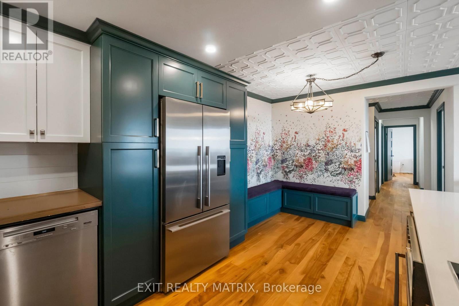 1609 - 500 Laurier Avenue W, Ottawa, Ontario  K1R 5E1 - Photo 8 - X12208263