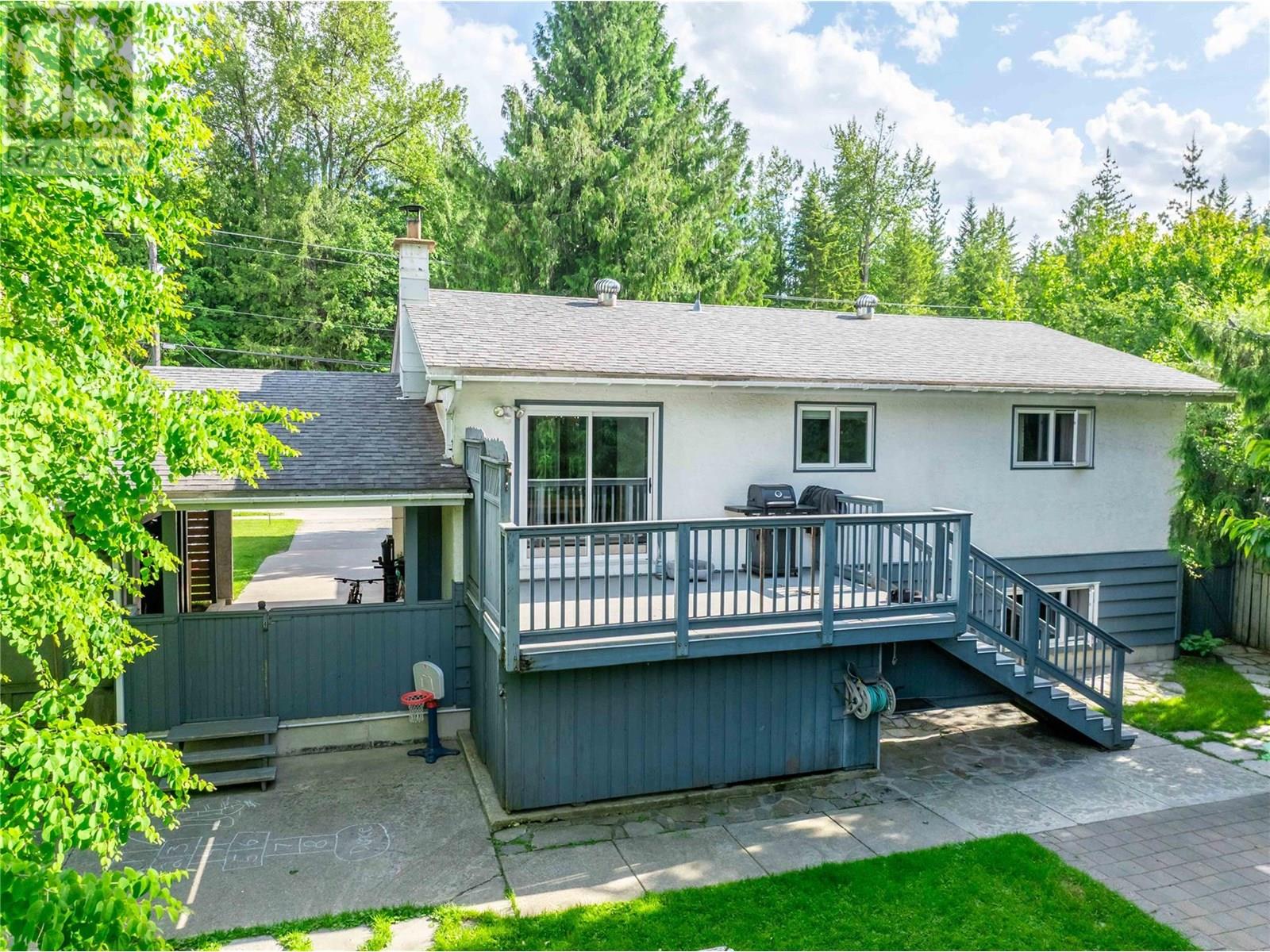 1518 Nichol Road, Revelstoke, British Columbia  V0E 2S1 - Photo 13 - 10342962