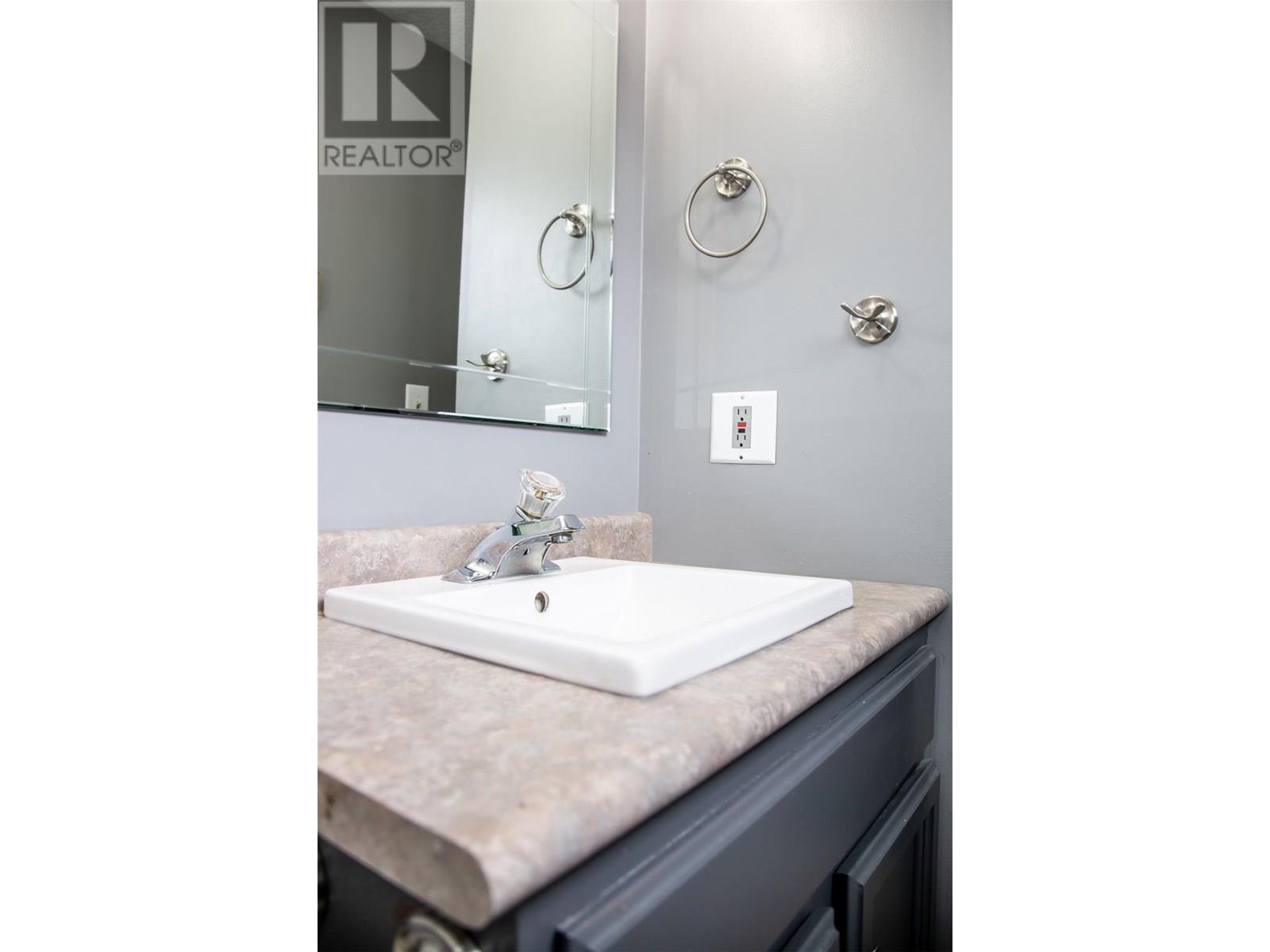 1518 Nichol Road, Revelstoke, British Columbia  V0E 2S1 - Photo 39 - 10342962