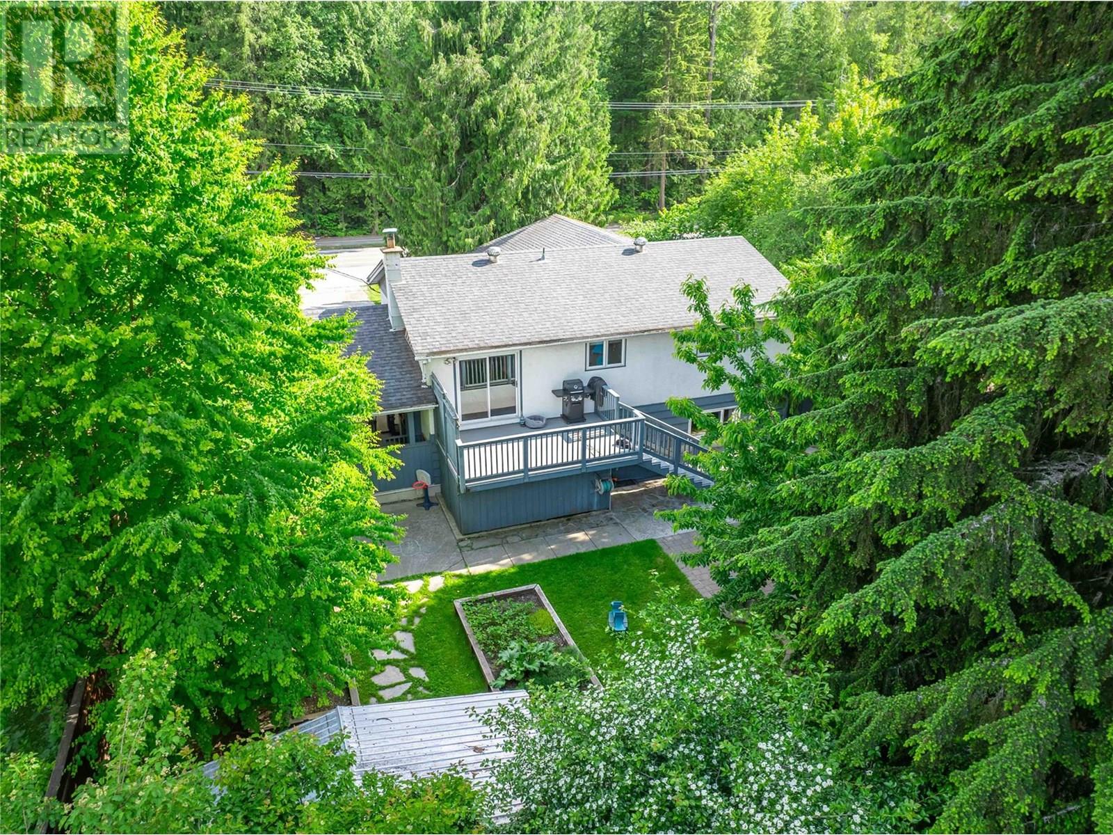 1518 Nichol Road, Revelstoke, British Columbia  V0E 2S1 - Photo 60 - 10342962