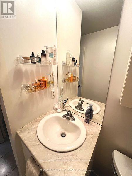 3010 - 38 Grenville Street, Toronto, Ontario  M4Y 1A5 - Photo 15 - C12061066