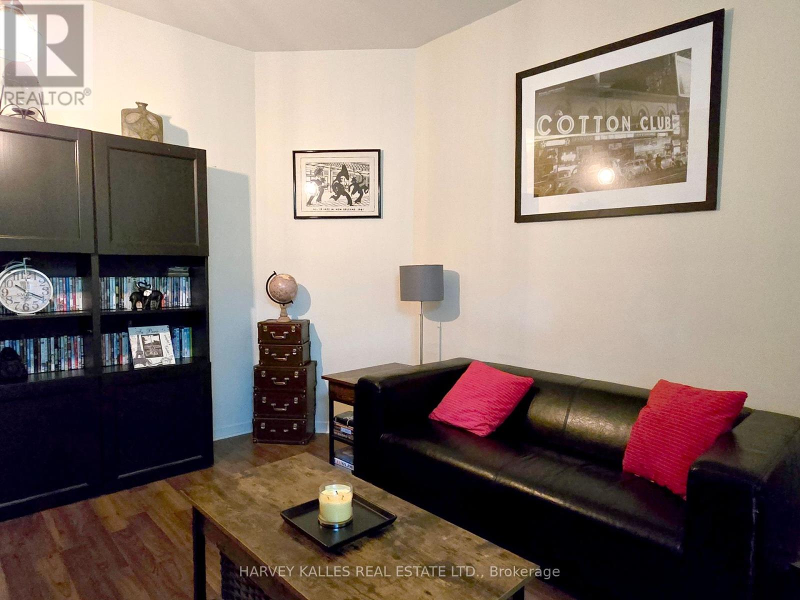 105 Pembroke Street, Toronto, Ontario  M5A 2N9 - Photo 25 - C12207972