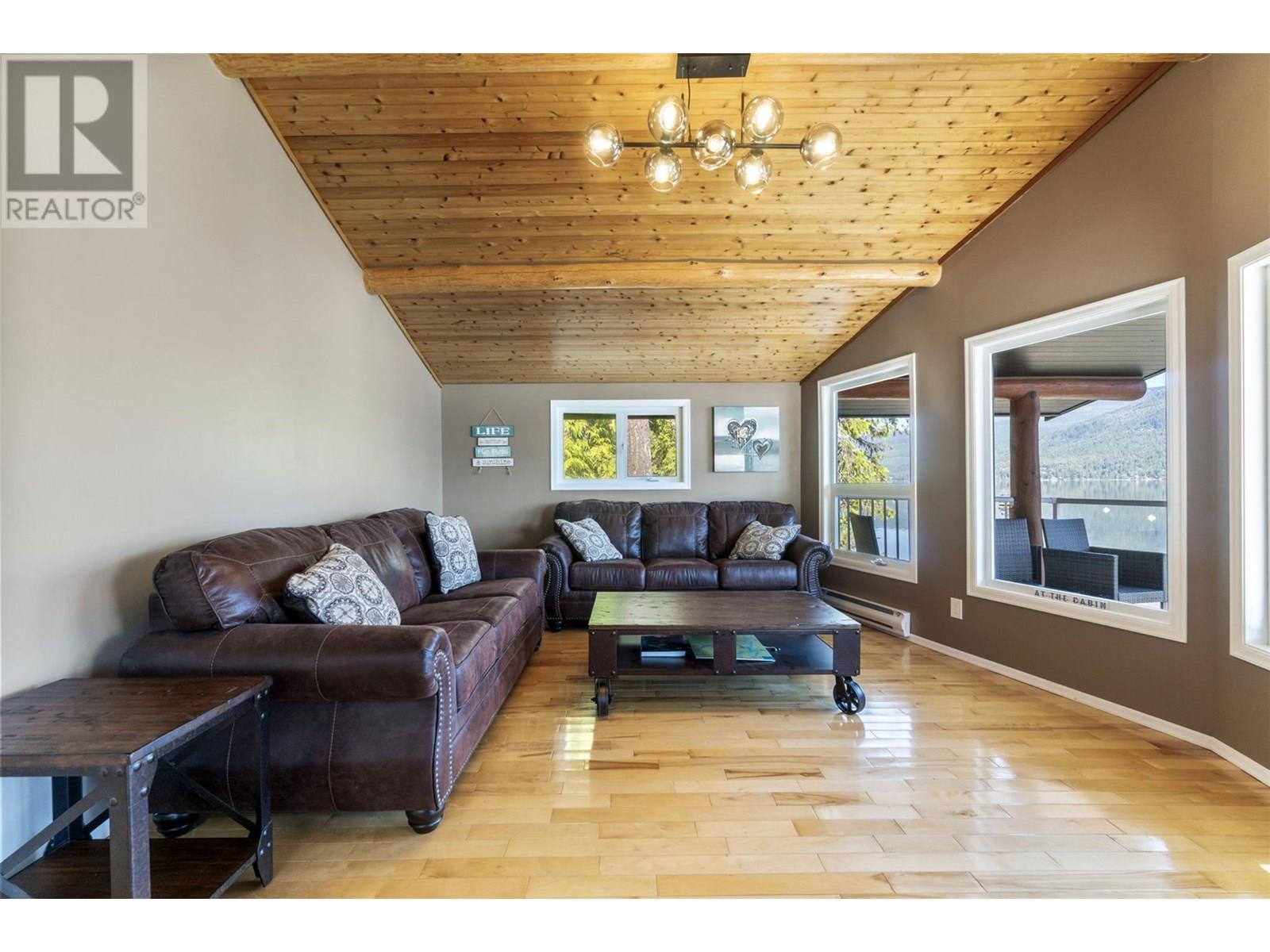 5675 Eagle Bay Road, Eagle Bay, British Columbia  V0E 1T0 - Photo 29 - 10350032